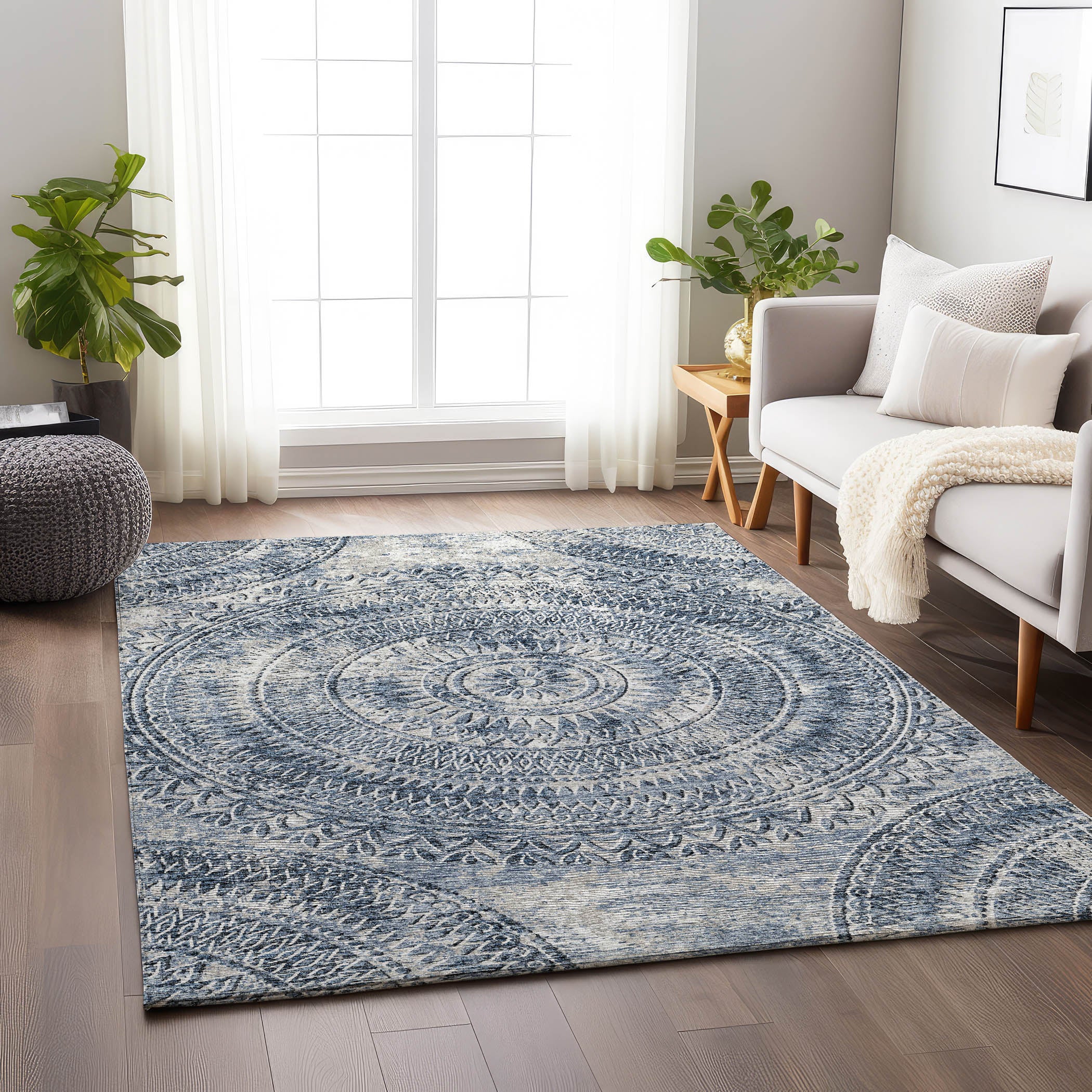 Antigua Machine Washable Transitional Blue Rug 2'6" x 3'10" #shape_Rectangle