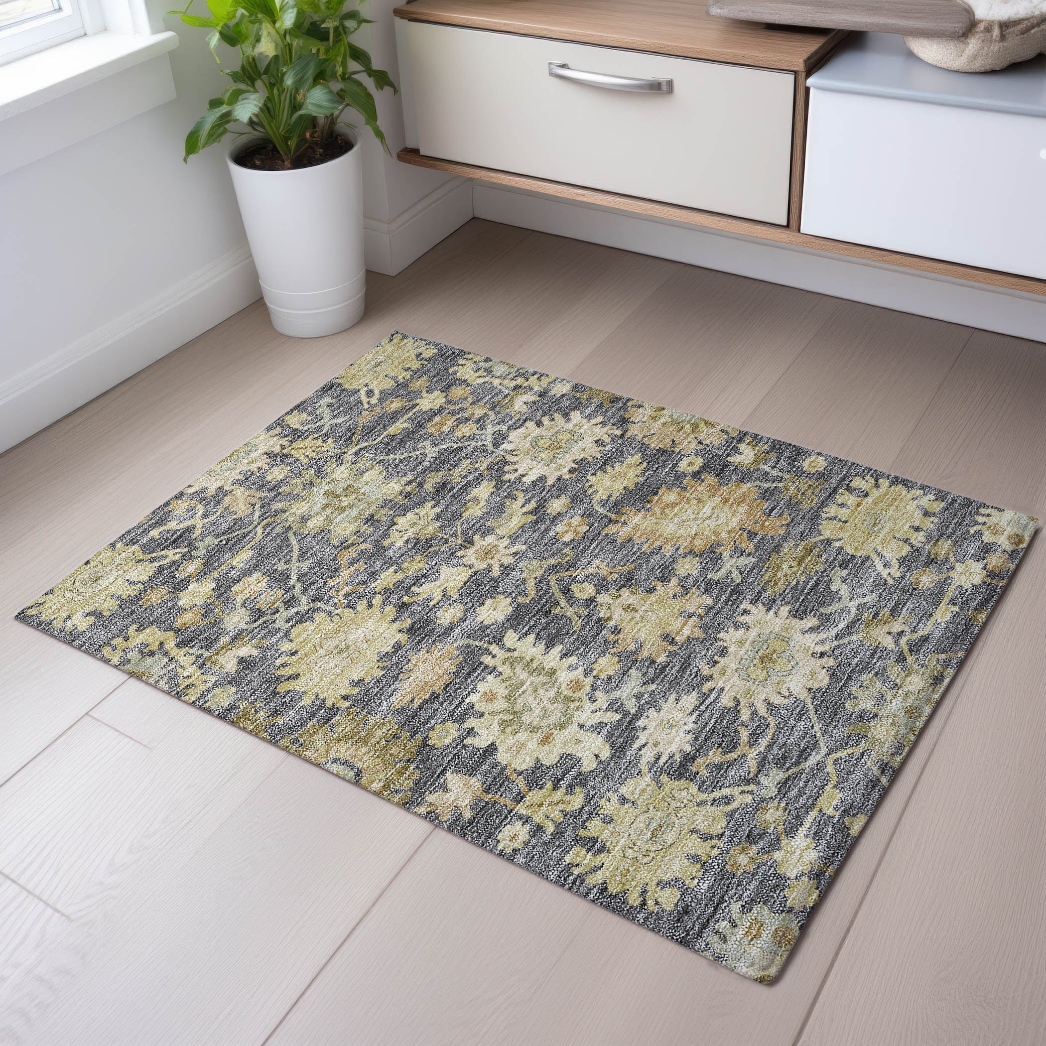 Baku Machine Washable Traditional Gray Rug 1'8" x 2'6" #shape_Rectangle