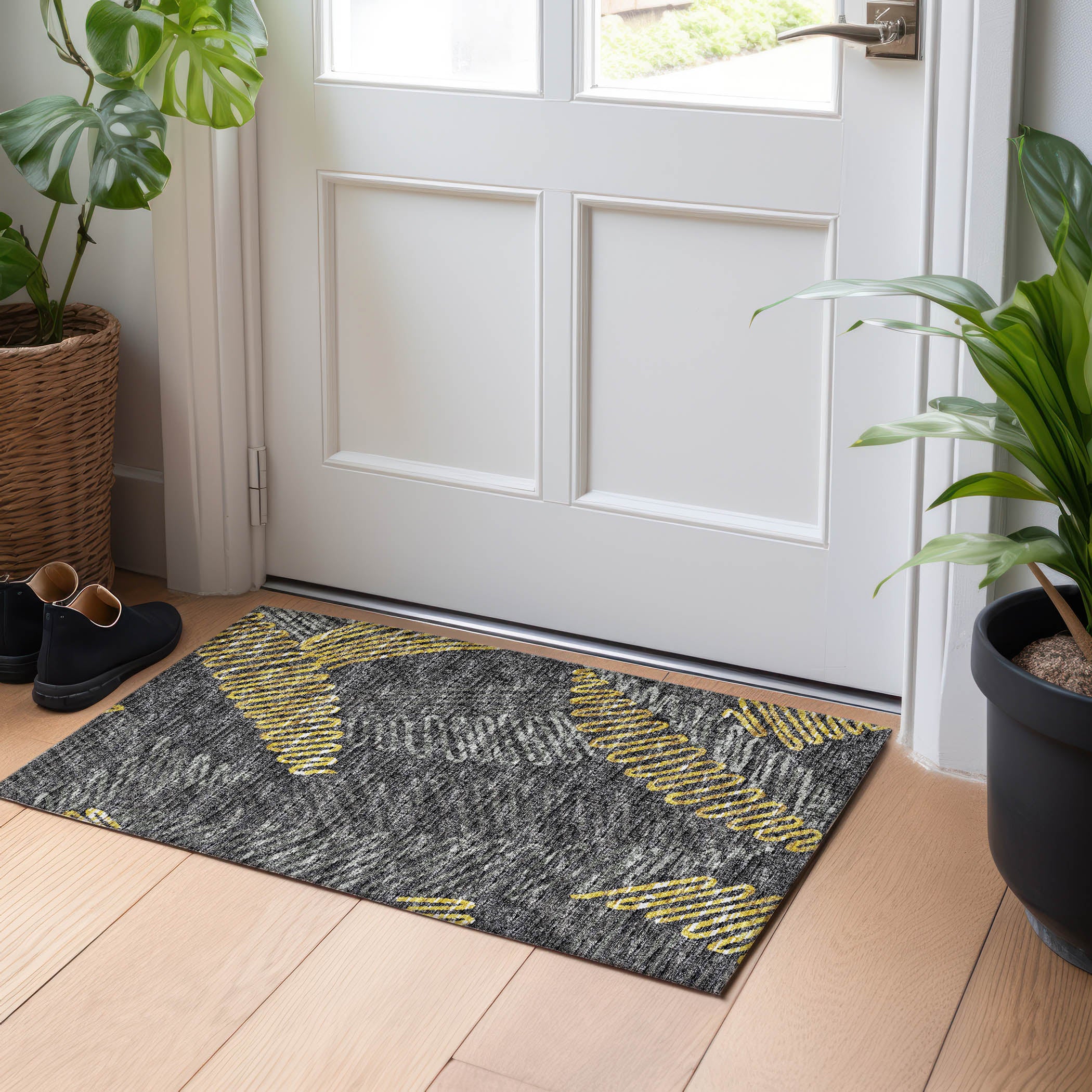 Sintra Machine Washable Transitional Gray Rug 1'8" x 2'6" #shape_Rectangle