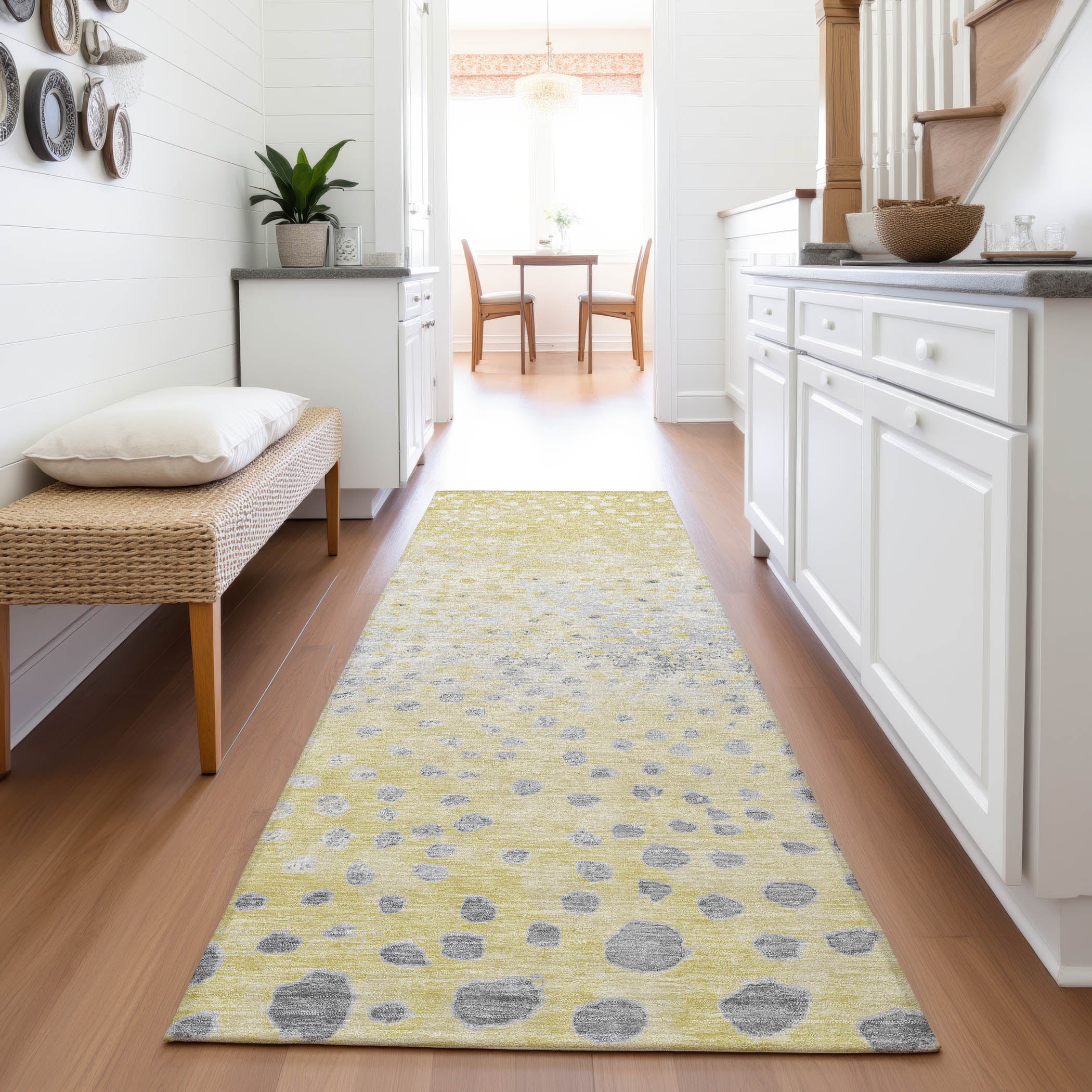 Istanbul Machine Washable Transitional Gold Rug 2'3" x 7'6" #shape_Runner