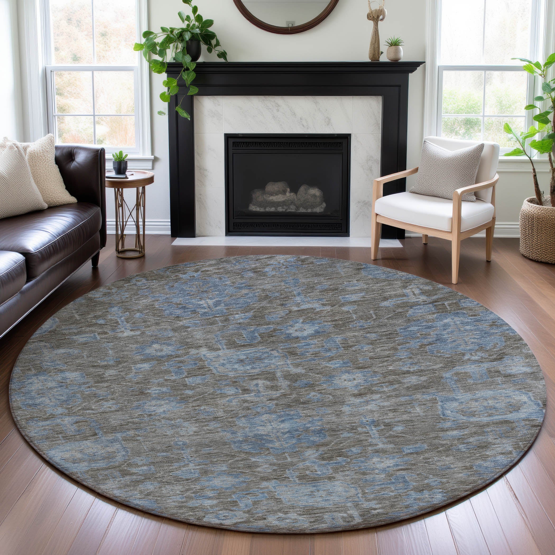 Istanbul Machine Washable Traditional Gray Rug 8' x 8' #shape_Round