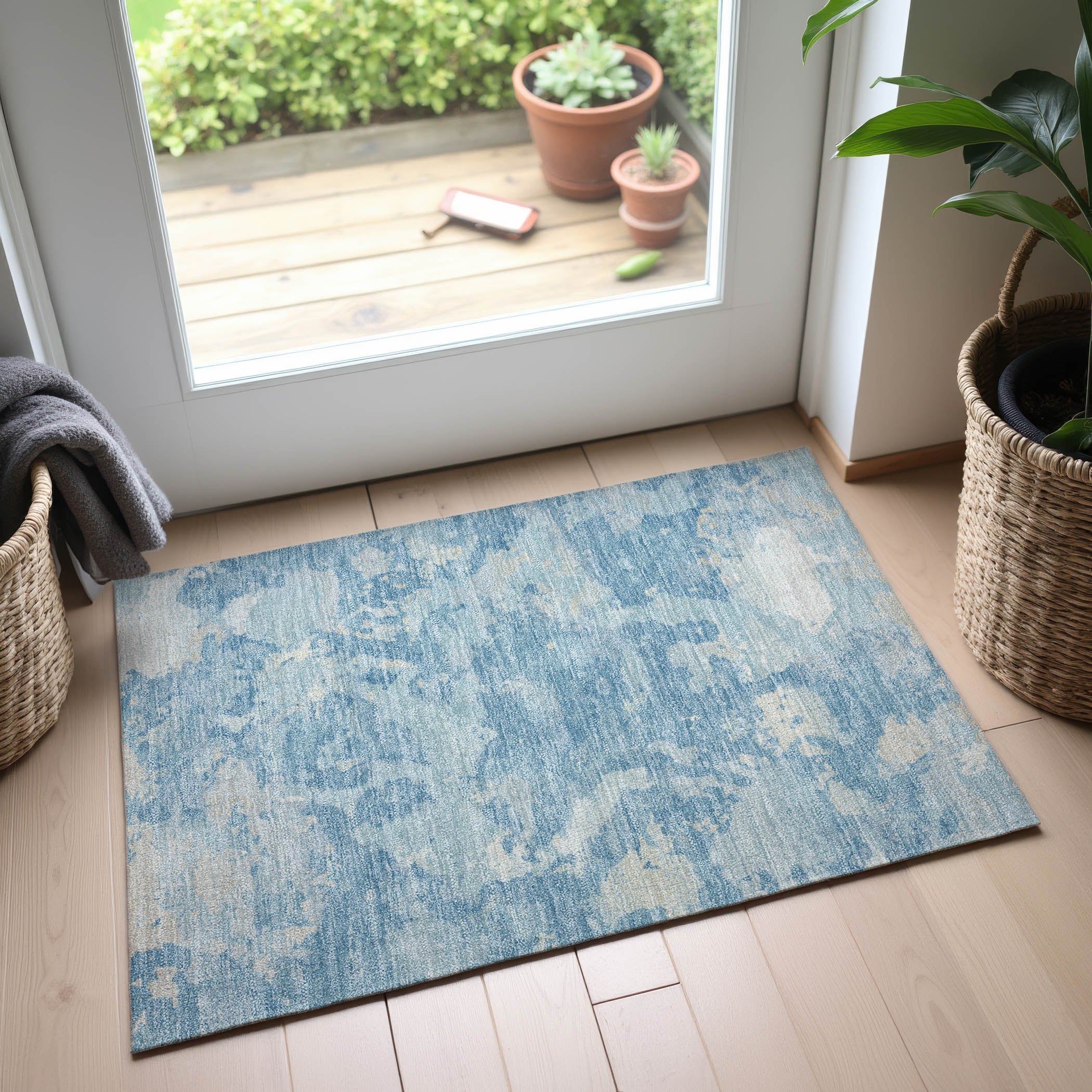 Seoul Machine Washable Transitional Sky Blue Rug 1'8" x 2'6" #shape_Rectangle