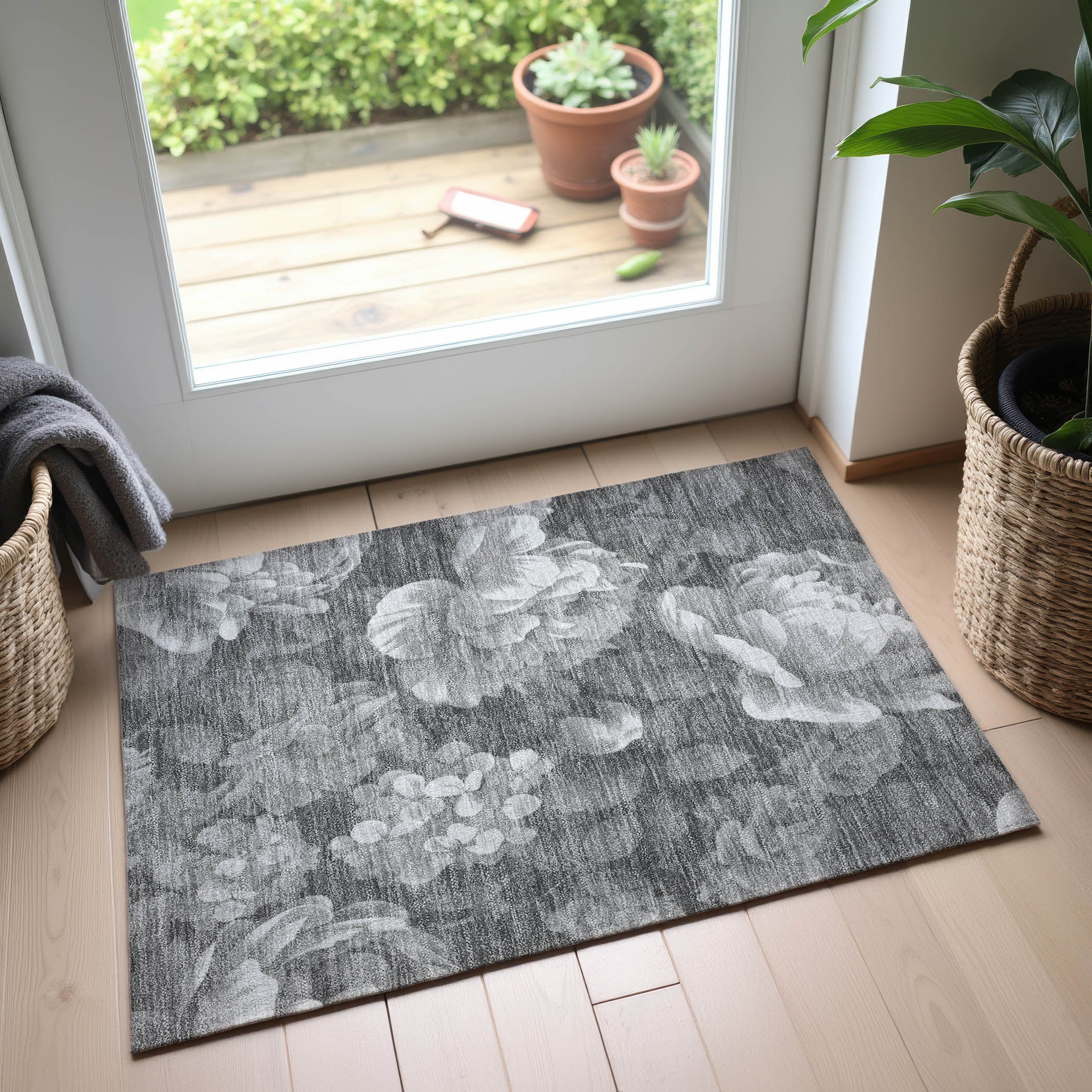 Oslo Machine Washable Transitional Gray Rug 1'8" x 2'6" #shape_Rectangle