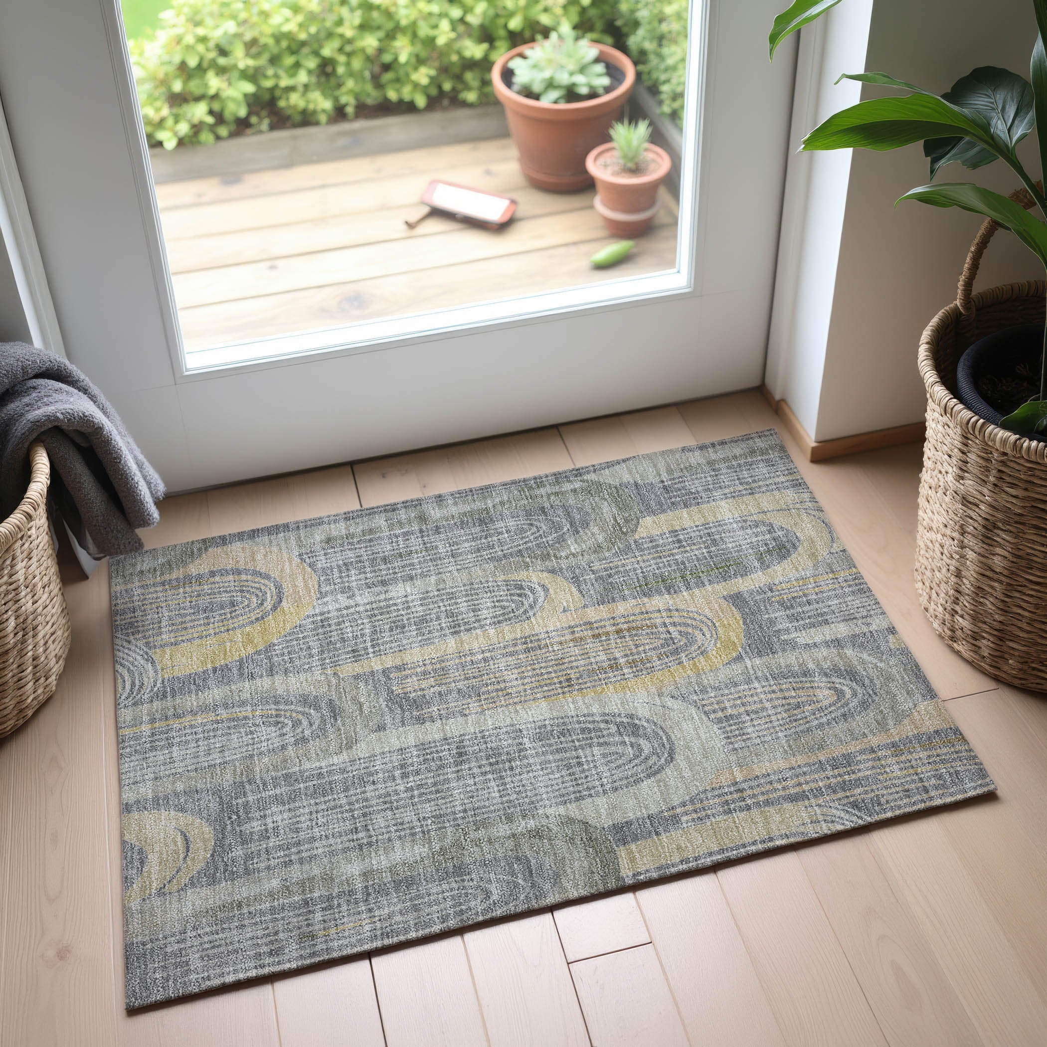 Ghent Machine Washable Transitional Gray Rug 1'8" x 2'6" #shape_Rectangle