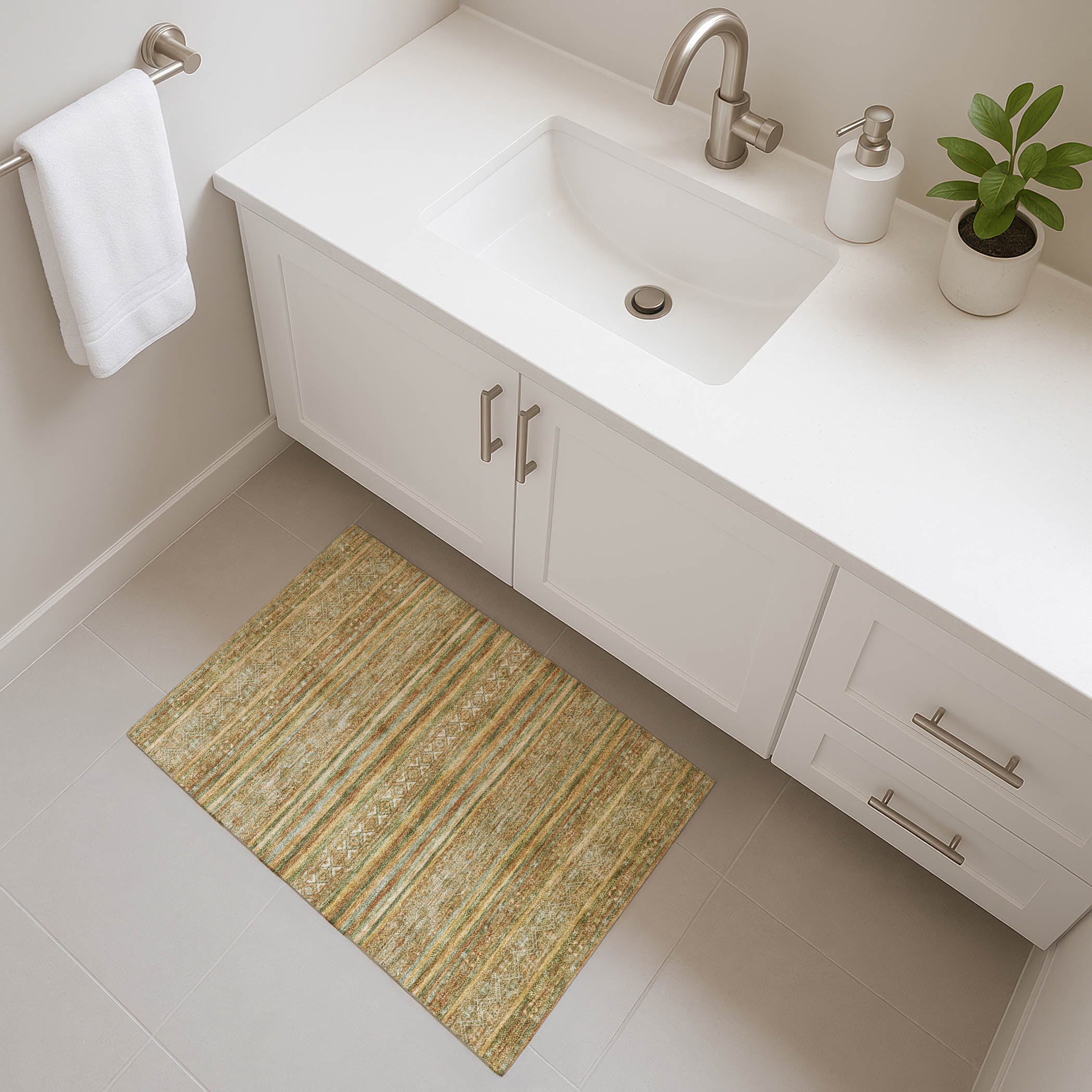 Seoul Machine Washable Transitional Aloe Green Rug 1'8" x 2'6" #shape_Rectangle
