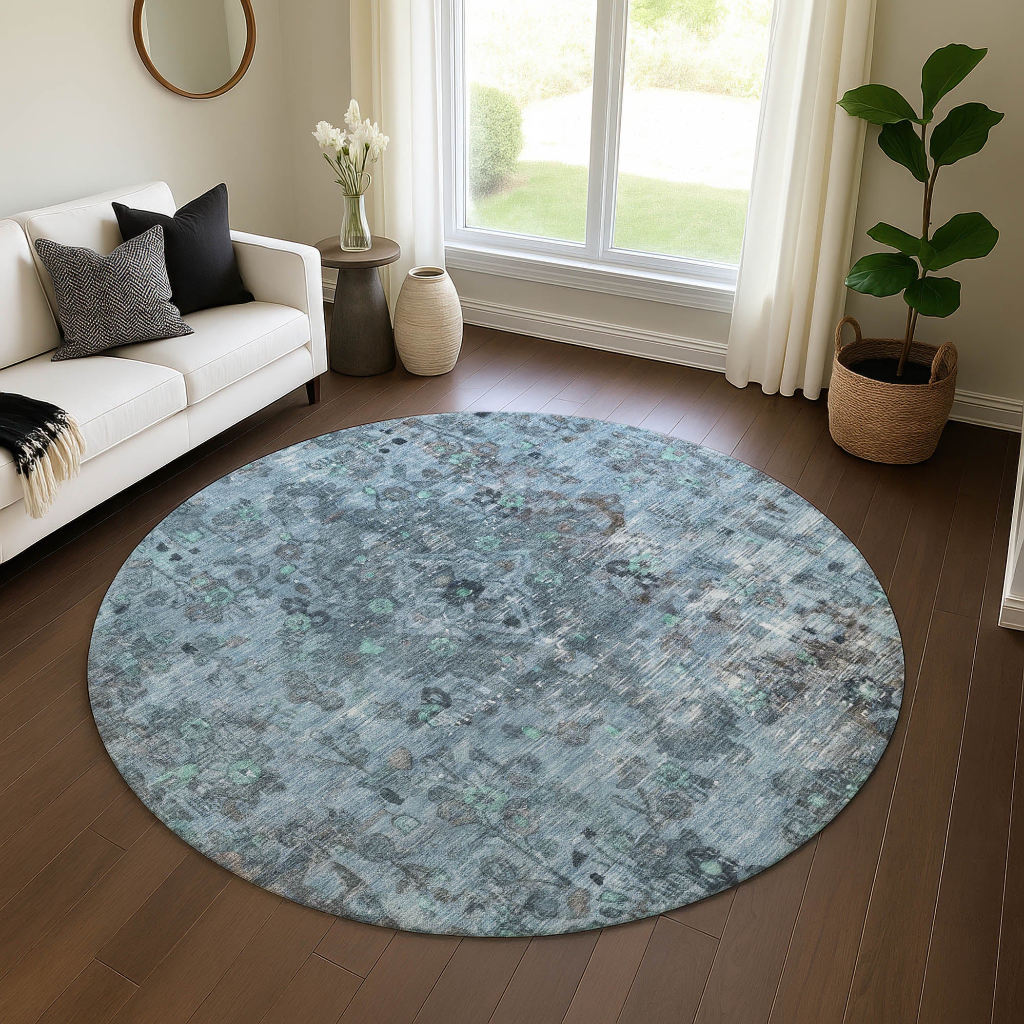 Istanbul Machine Washable Traditional Blue Rug 8' x 8' #shape_Round