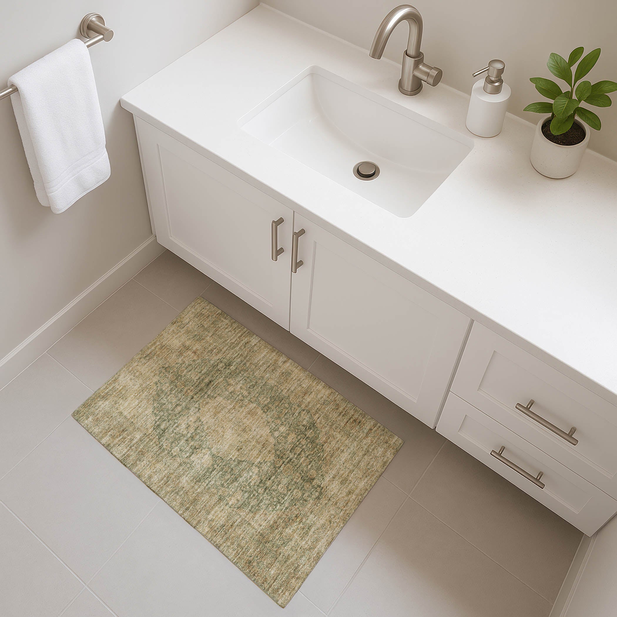 Seville Machine Washable Traditional Aloe Green Rug 1'8" x 2'6" #shape_Rectangle
