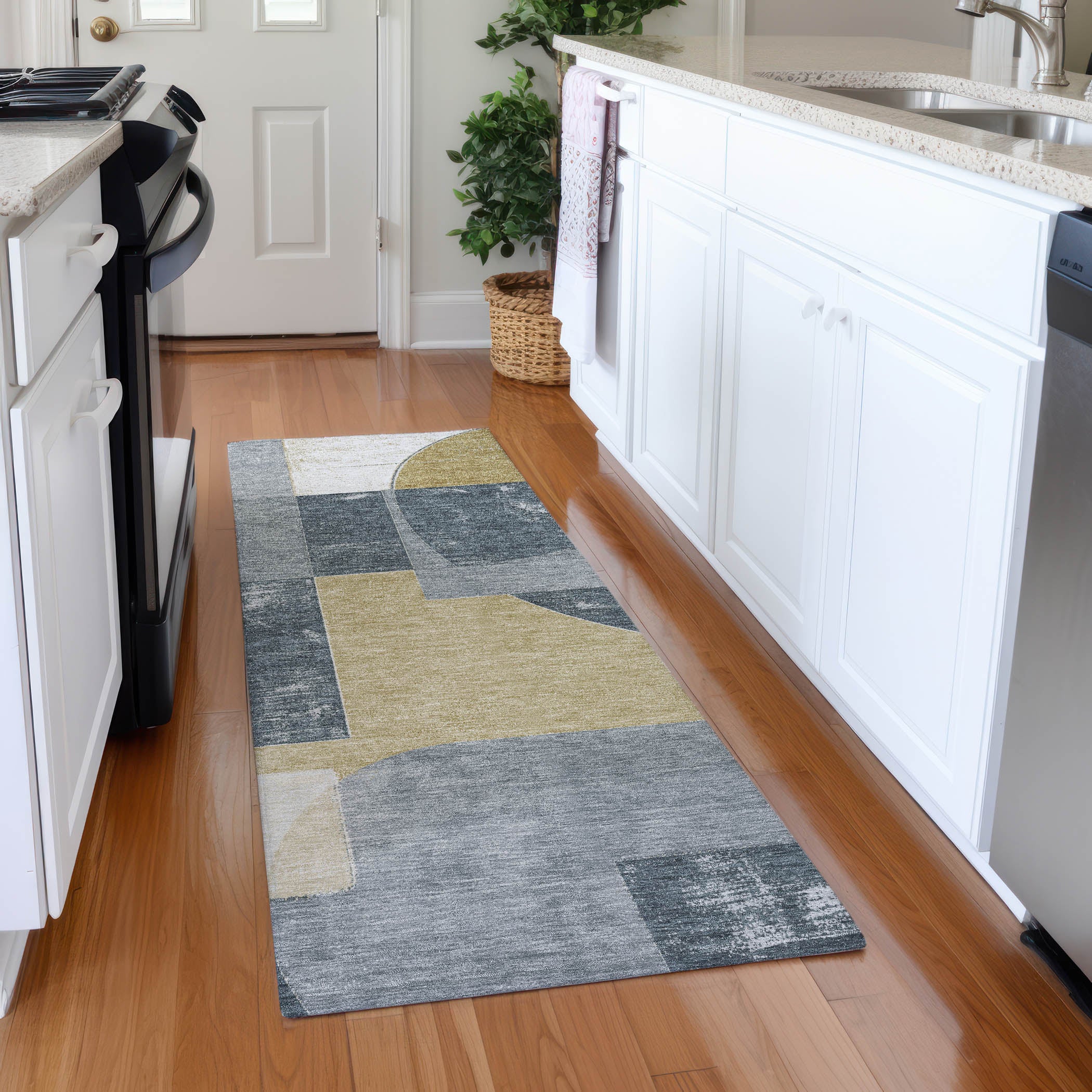 Queenstown Machine Washable Transitional Gray Rug 2'3" x 7'6" #shape_Runner