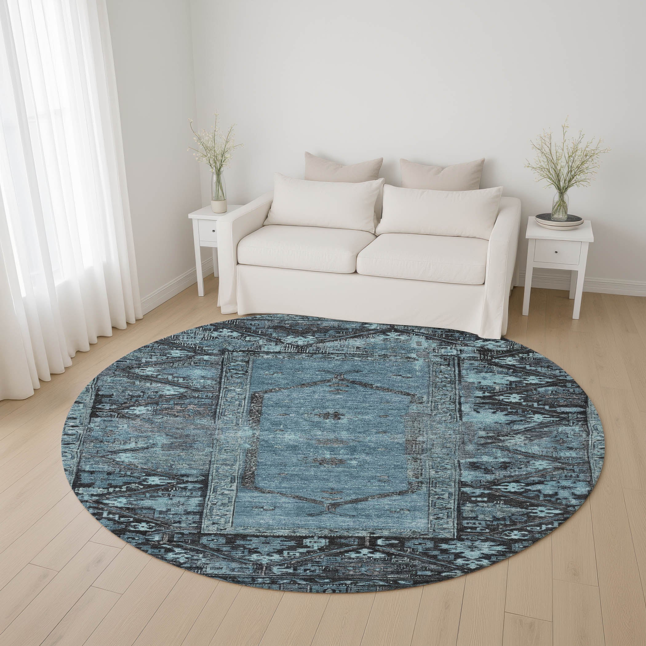 Cusco Machine Washable Traditional Blue Rug 8' x 8' #shape_Round