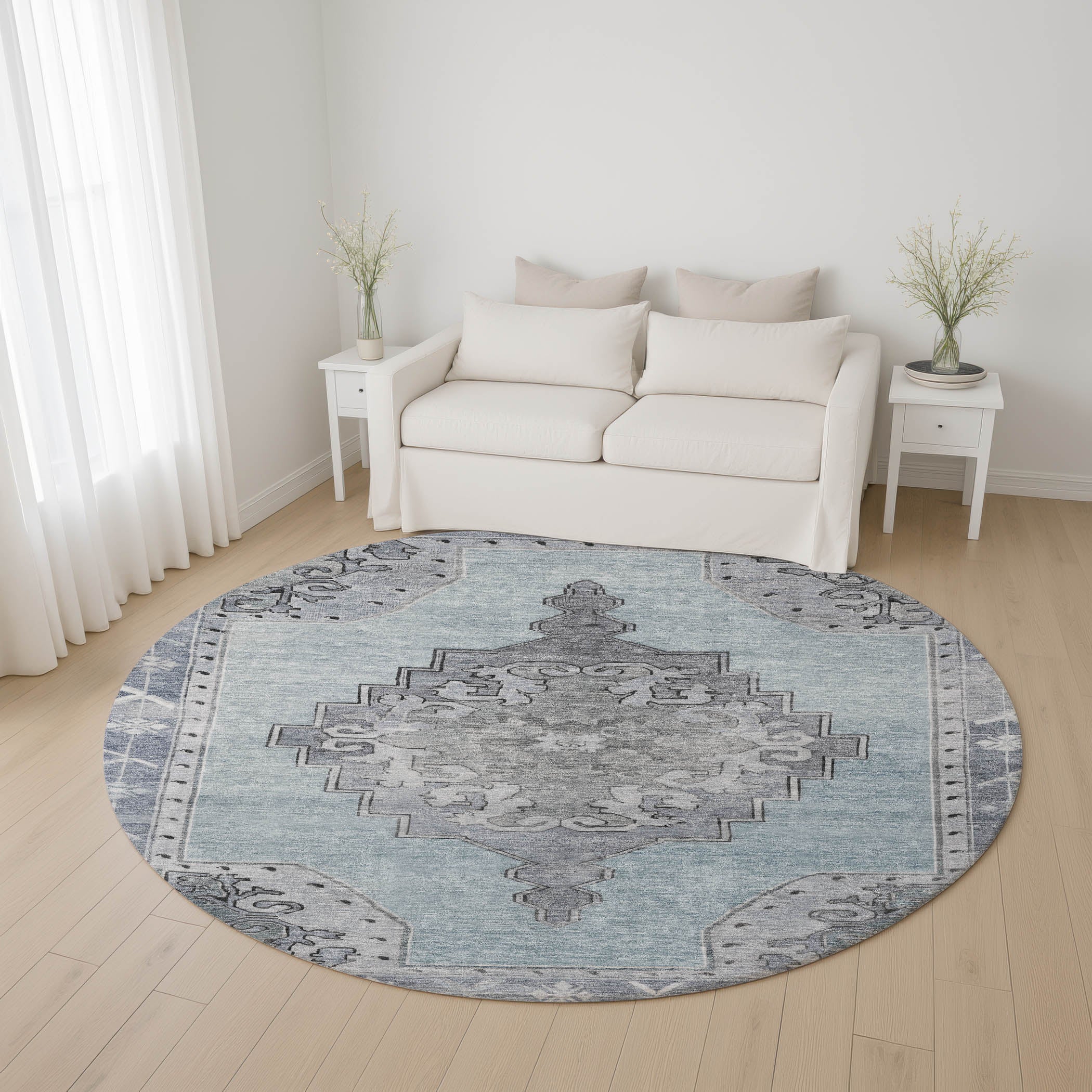 Porto Machine Washable Traditional Sky Blue Rug 8' x 8' #shape_Round