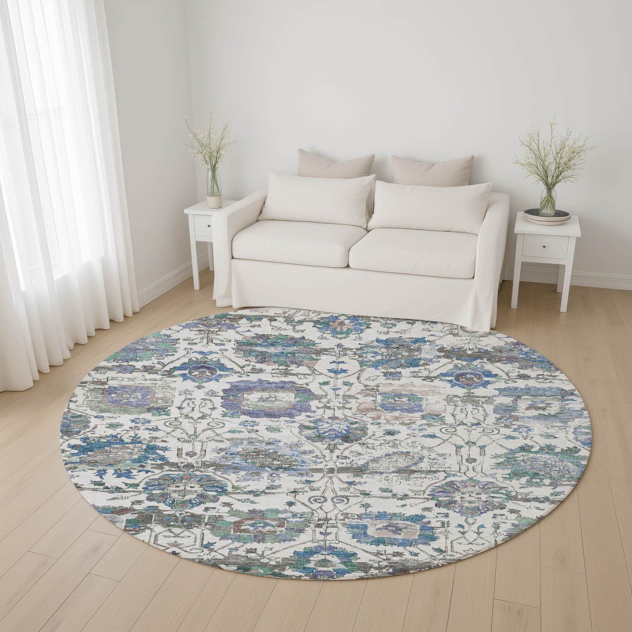 Kotor Machine Washable Traditional Ivory Rug 8' x 8' #shape_Round