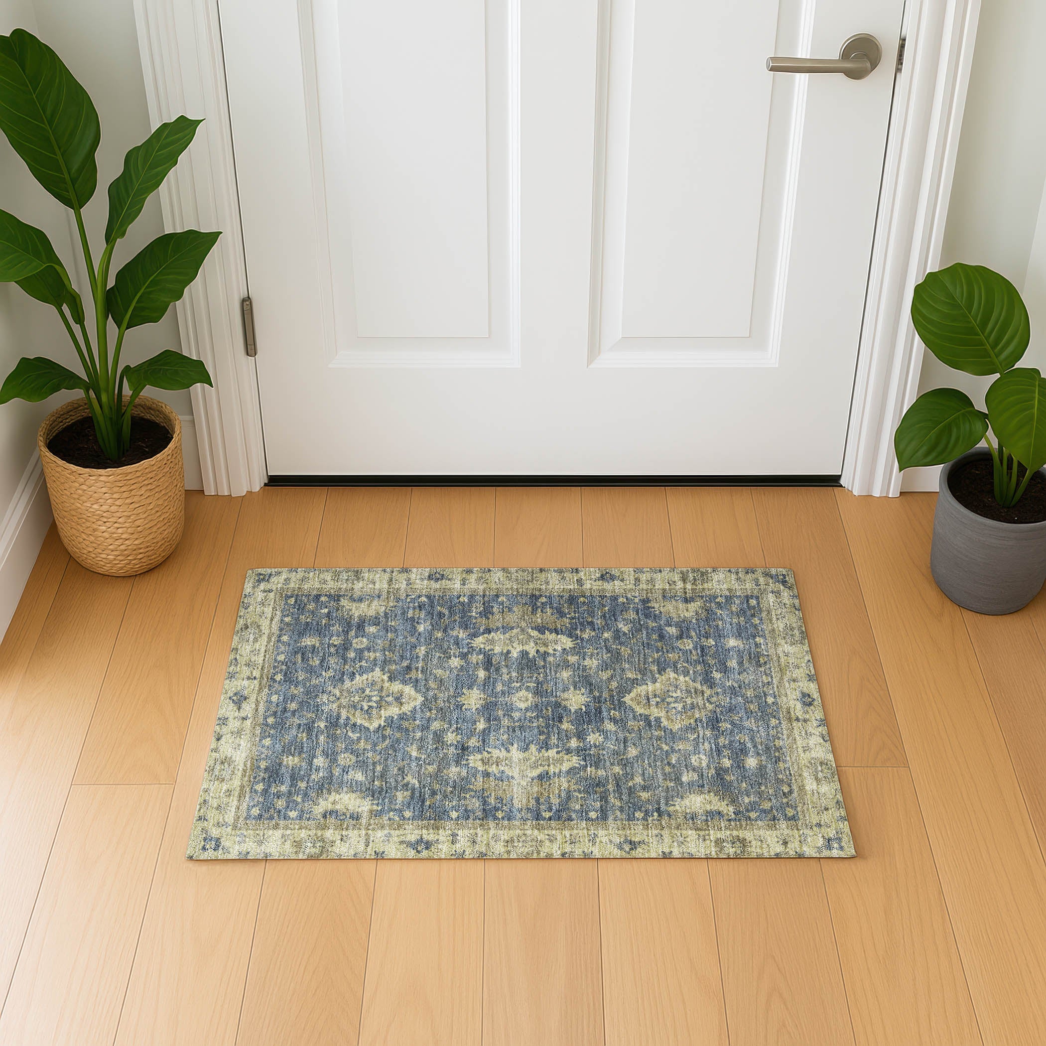 Siena Machine Washable Traditional Blue Rug 1'8" x 2'6" #shape_Rectangle