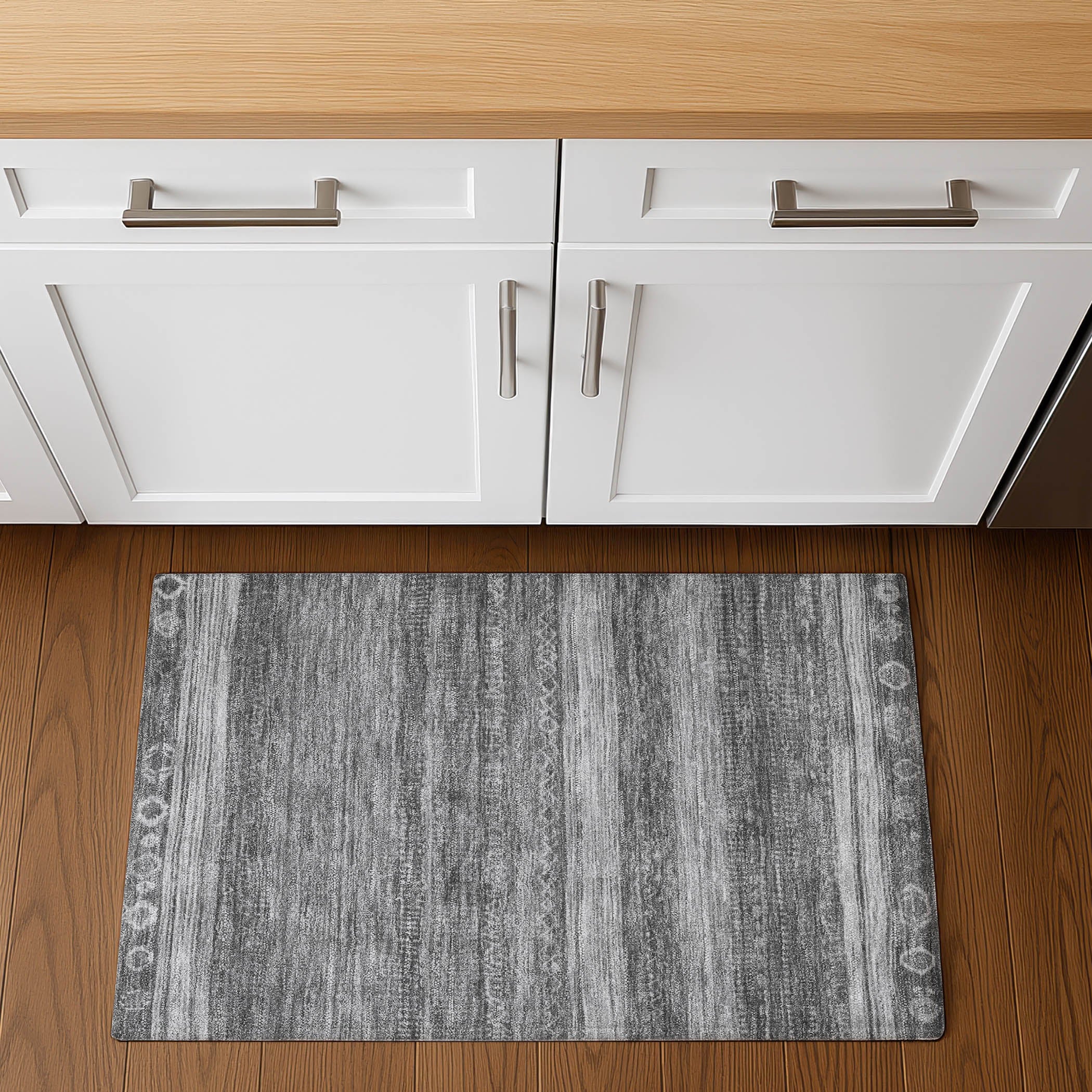 Oaxaca Machine Washable Transitional Gray Rug 1'8" x 2'6" #shape_Rectangle