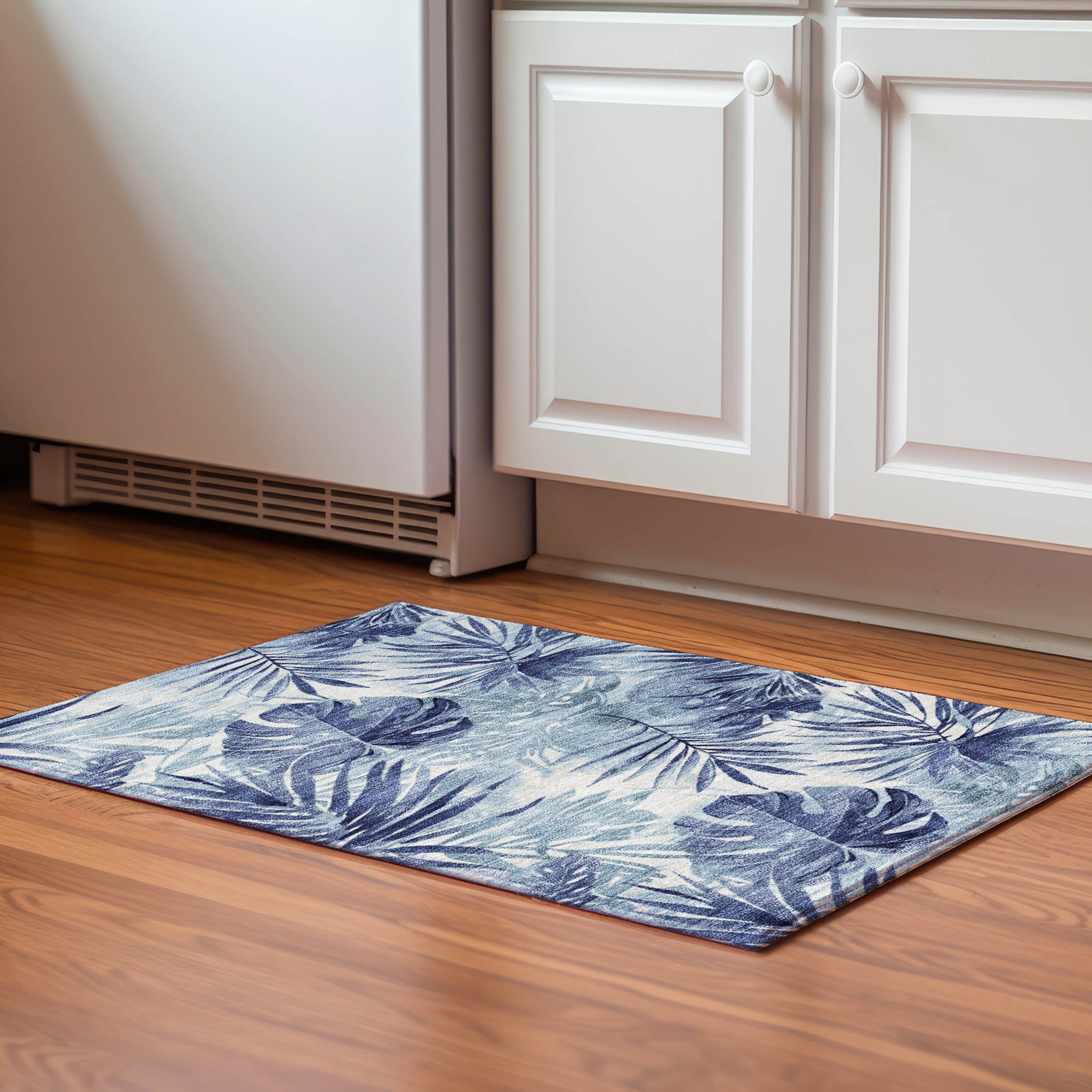 Florence Machine Washable Transitional Blue Rug 1'8" x 2'6" #shape_Rectangle