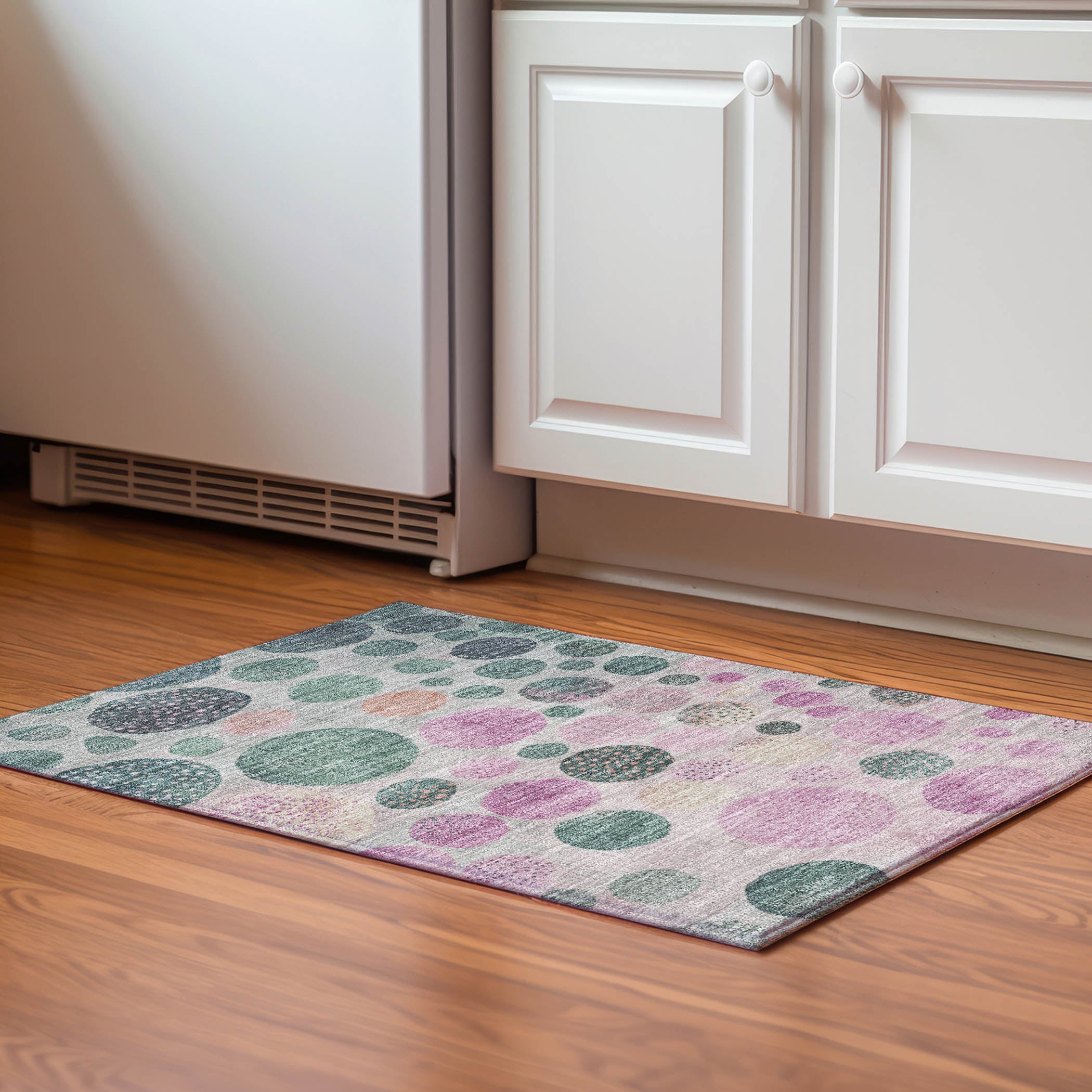 Salzburg Machine Washable Transitional Cactus Green Rug 1'8" x 2'6" #shape_Rectangle