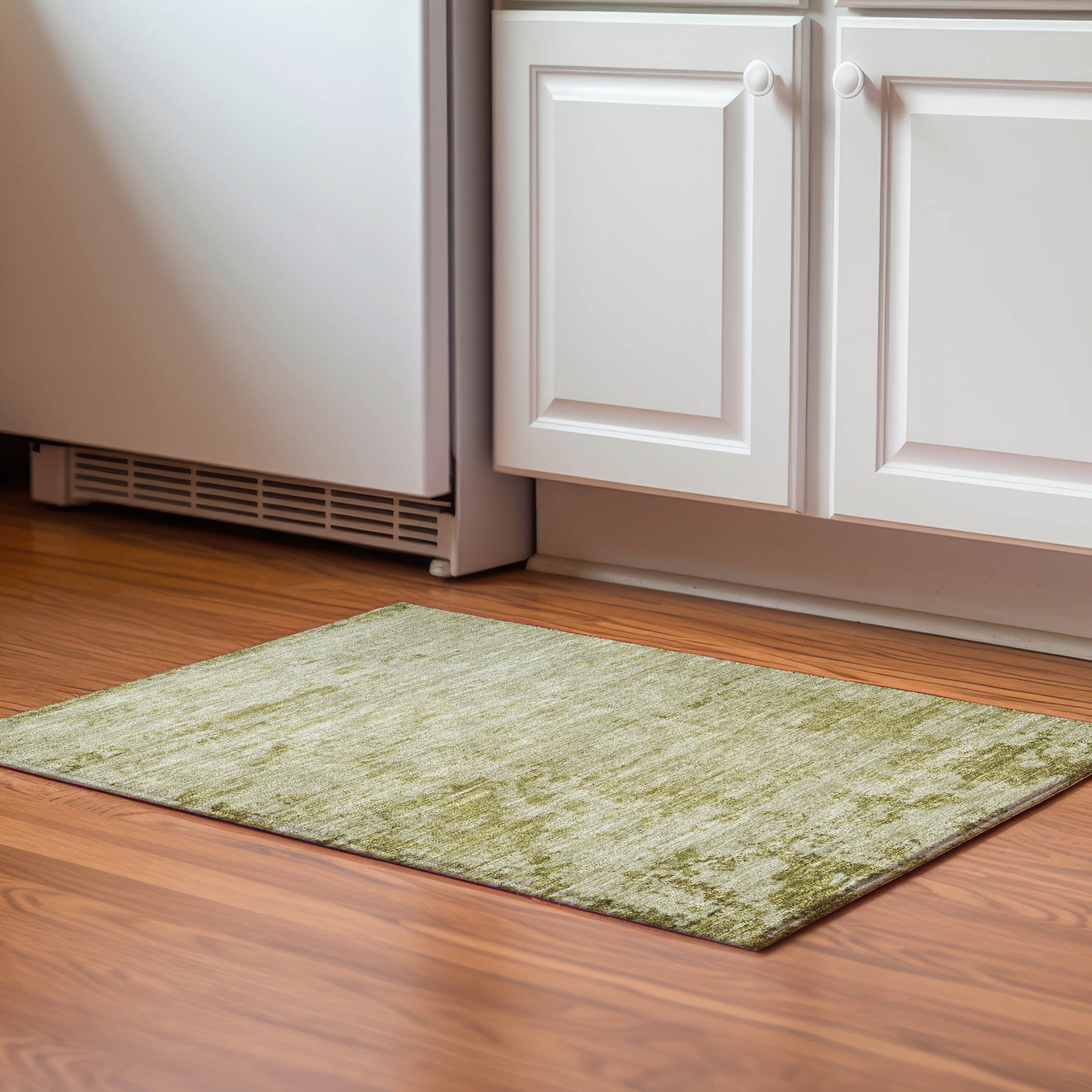 Kathmandu Machine Washable Transitional Aloe Green Rug 1'8" x 2'6" #shape_Rectangle