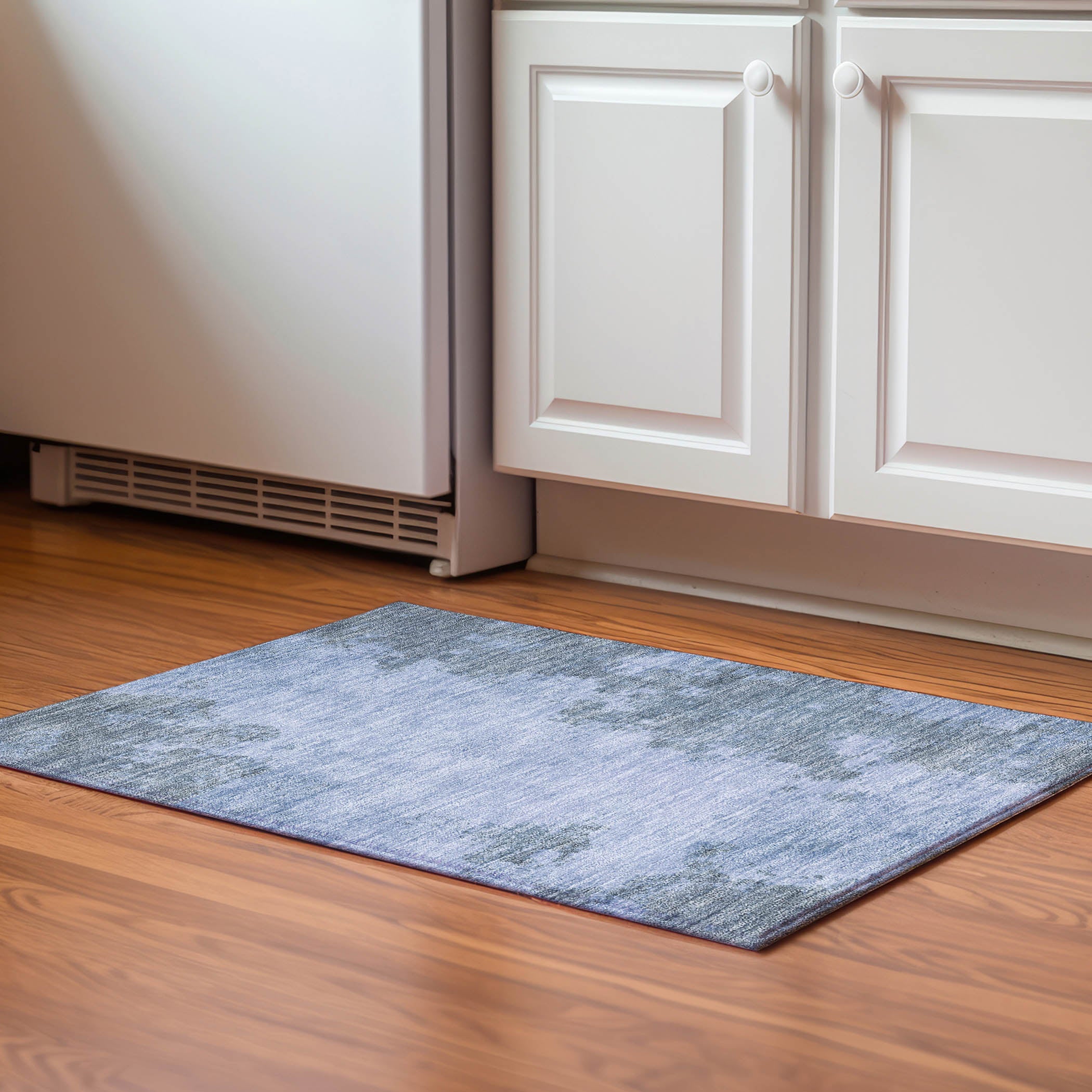 Bern Machine Washable Transitional Blue Rug 1'8" x 2'6" #shape_Rectangle