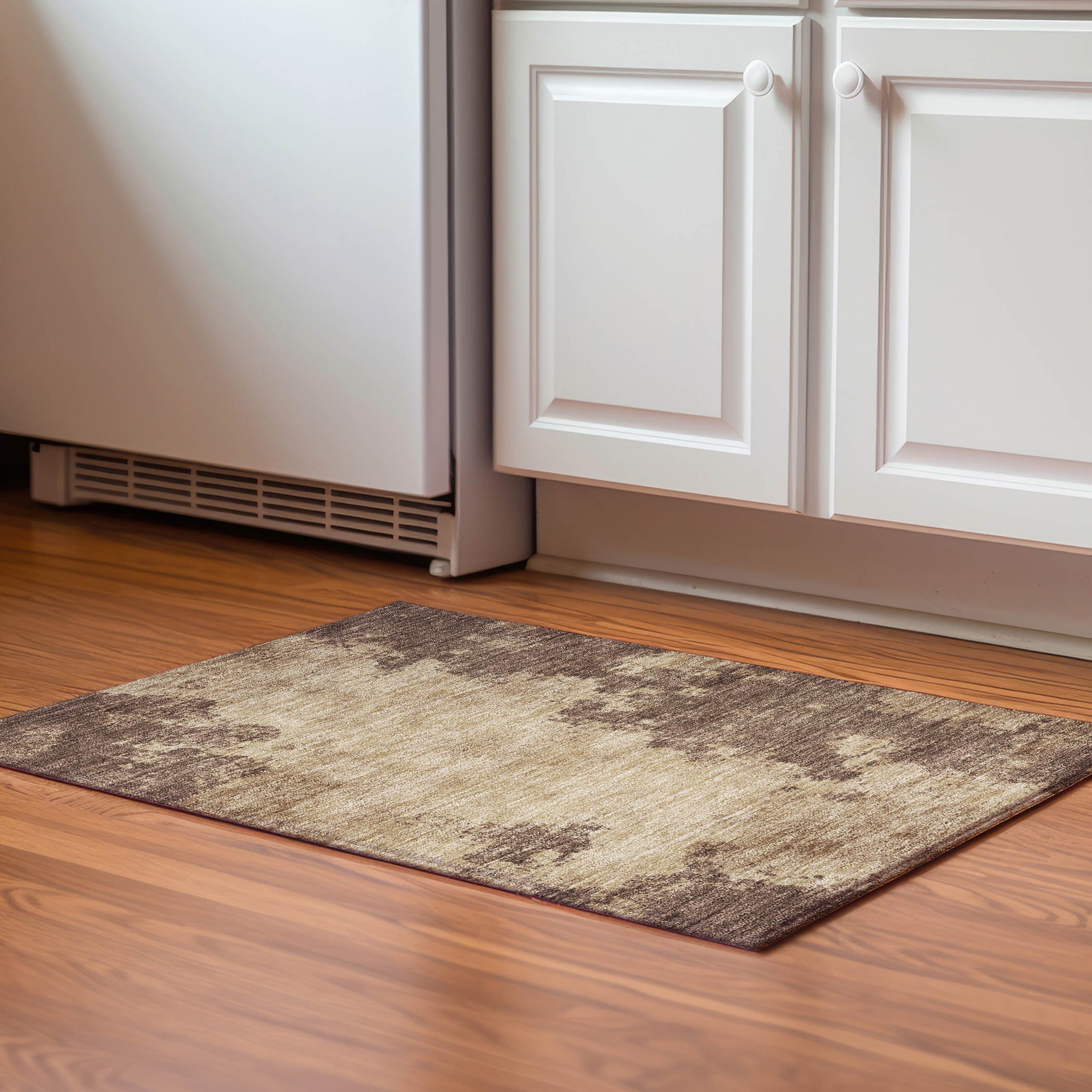 Bern Machine Washable Transitional Brown Rug 1'8" x 2'6" #shape_Rectangle