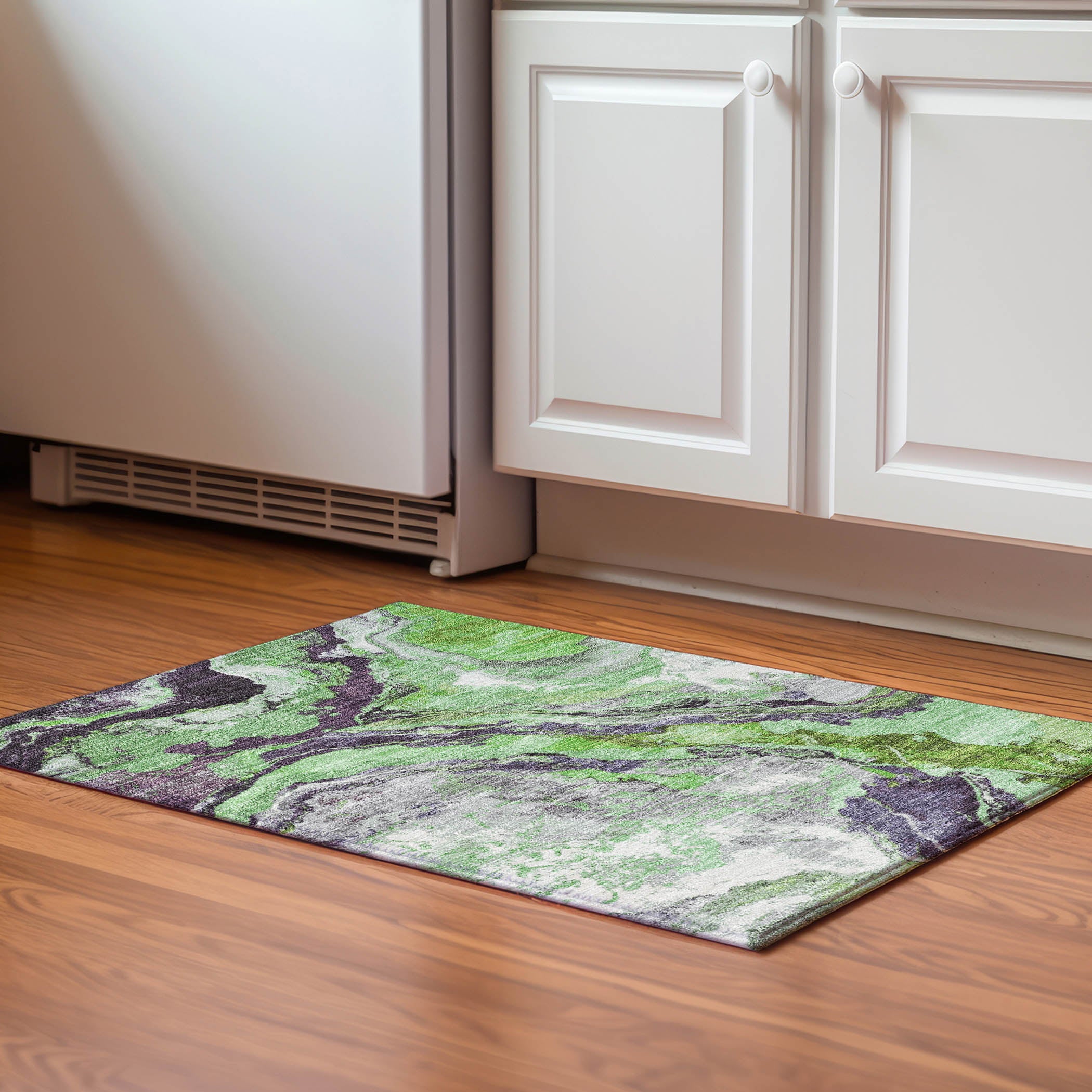 Bern Machine Washable Transitional Green Rug 1'8" x 2'6" #shape_Rectangle