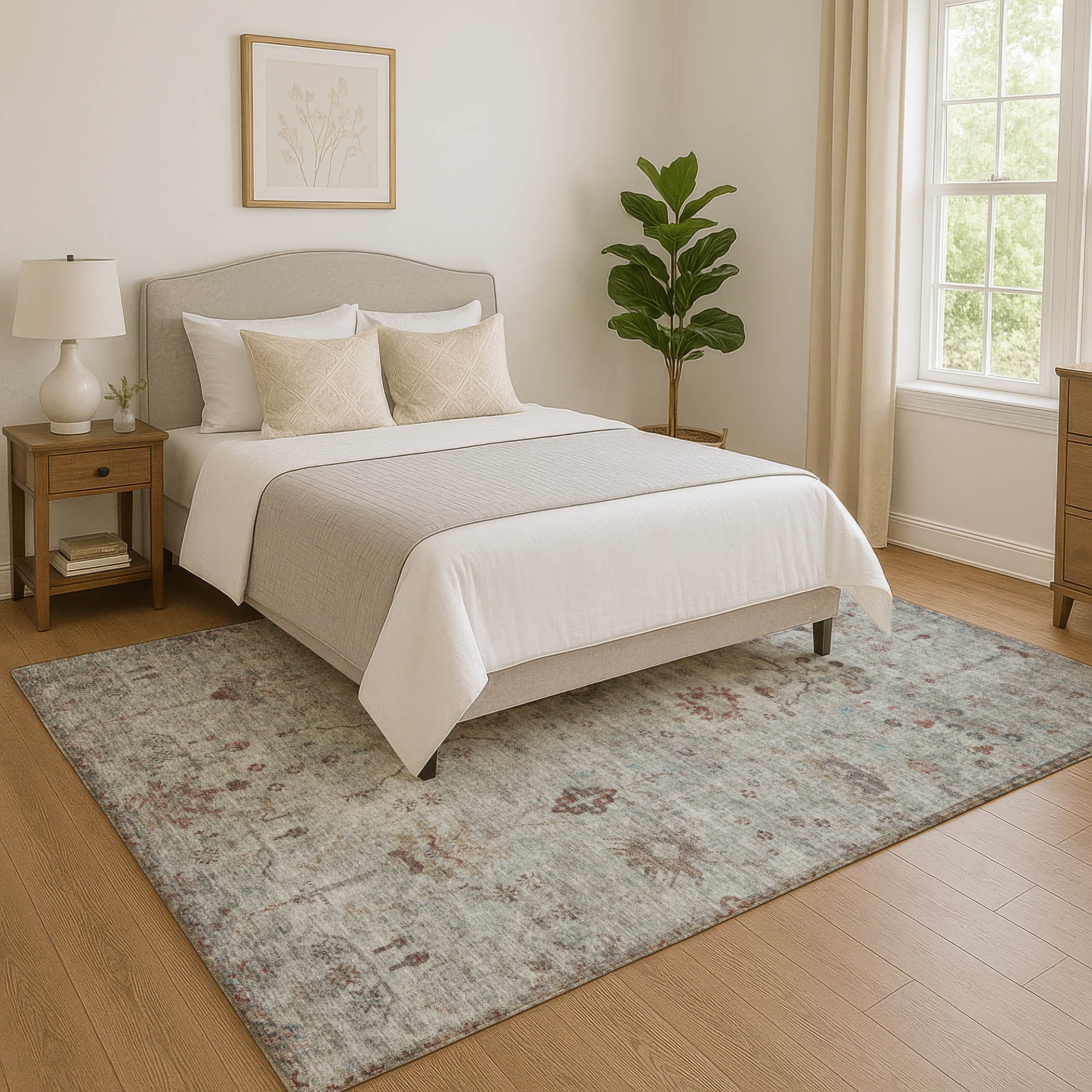 Kotor Machine Washable Traditional Gray Rug 2'6" x 3'10" #shape_Rectangle