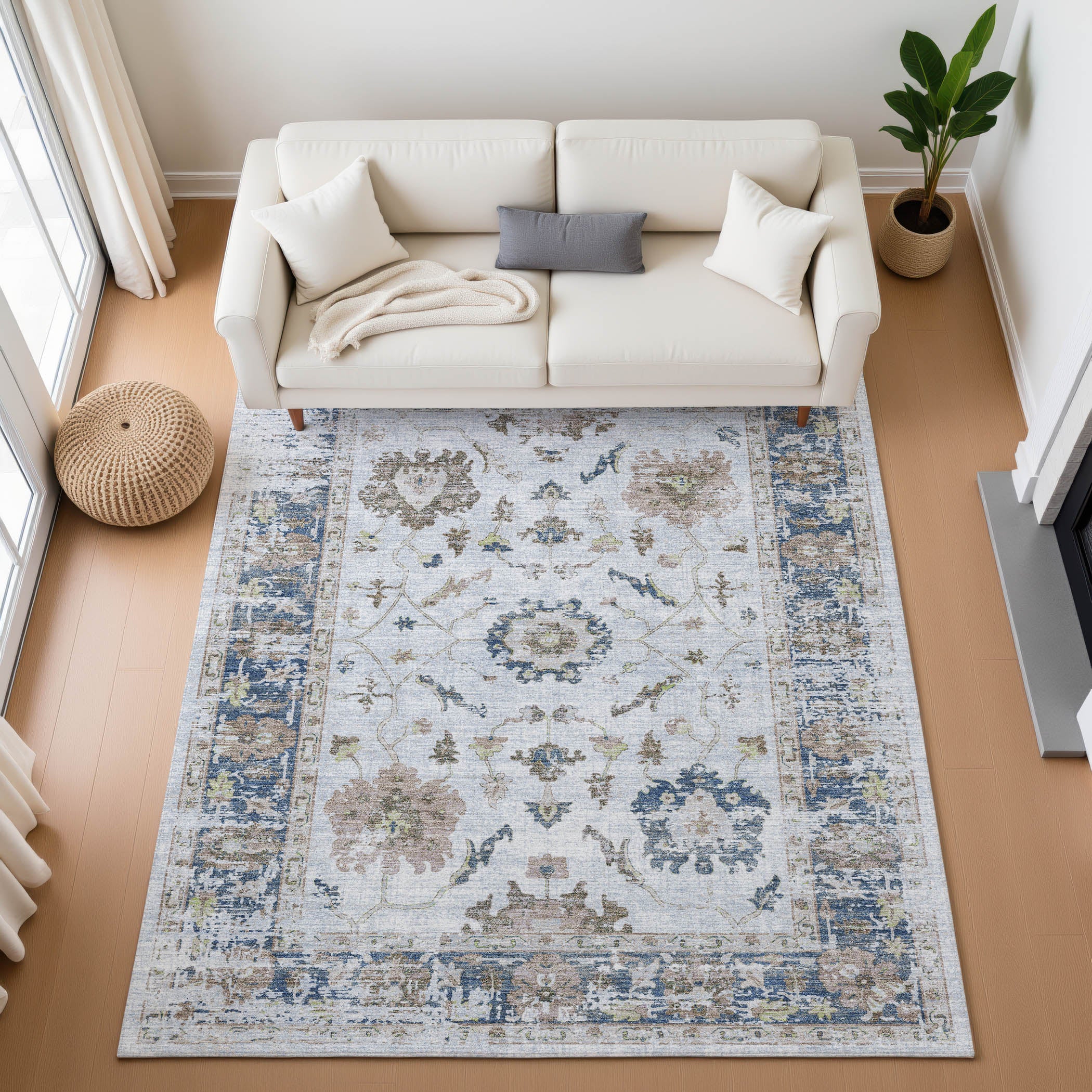 Oaxaca Machine Washable Traditional Blue Rug 2'6" x 3'10" #shape_Rectangle