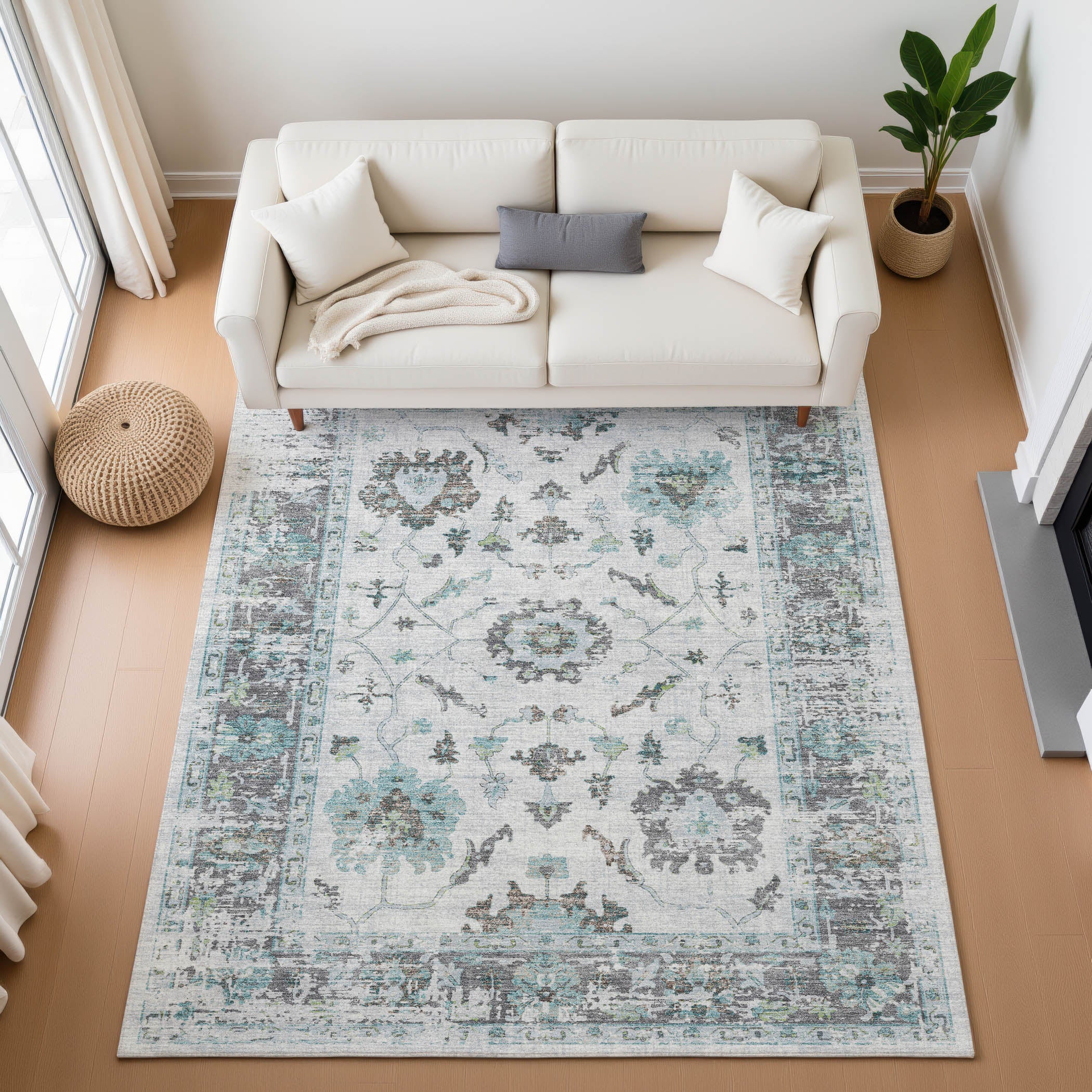 Oaxaca Machine Washable Traditional Teal Rug 2'6" x 3'10" #shape_Rectangle