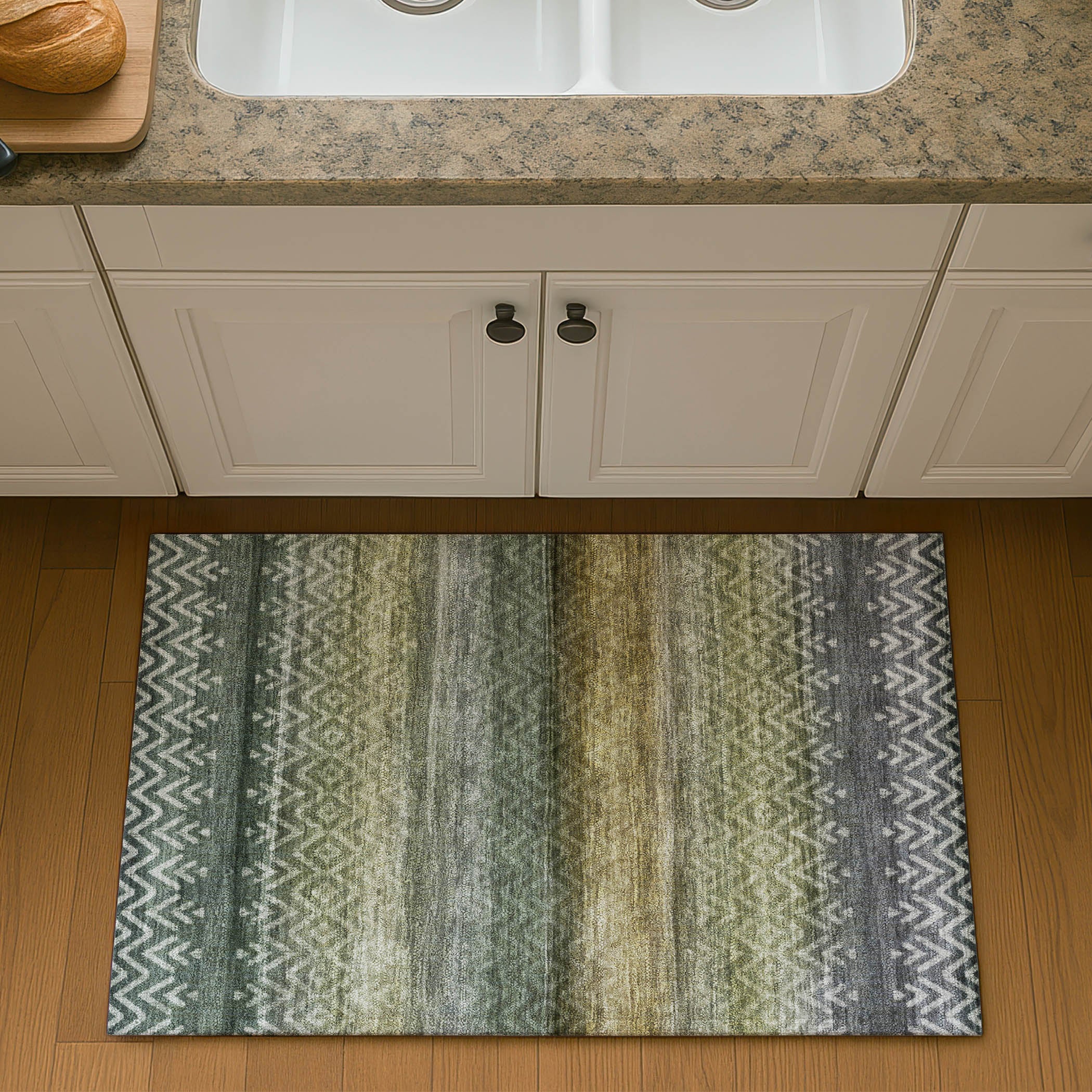 Queenstown Machine Washable Transitional Green Rug 1'8" x 2'6" #shape_Rectangle