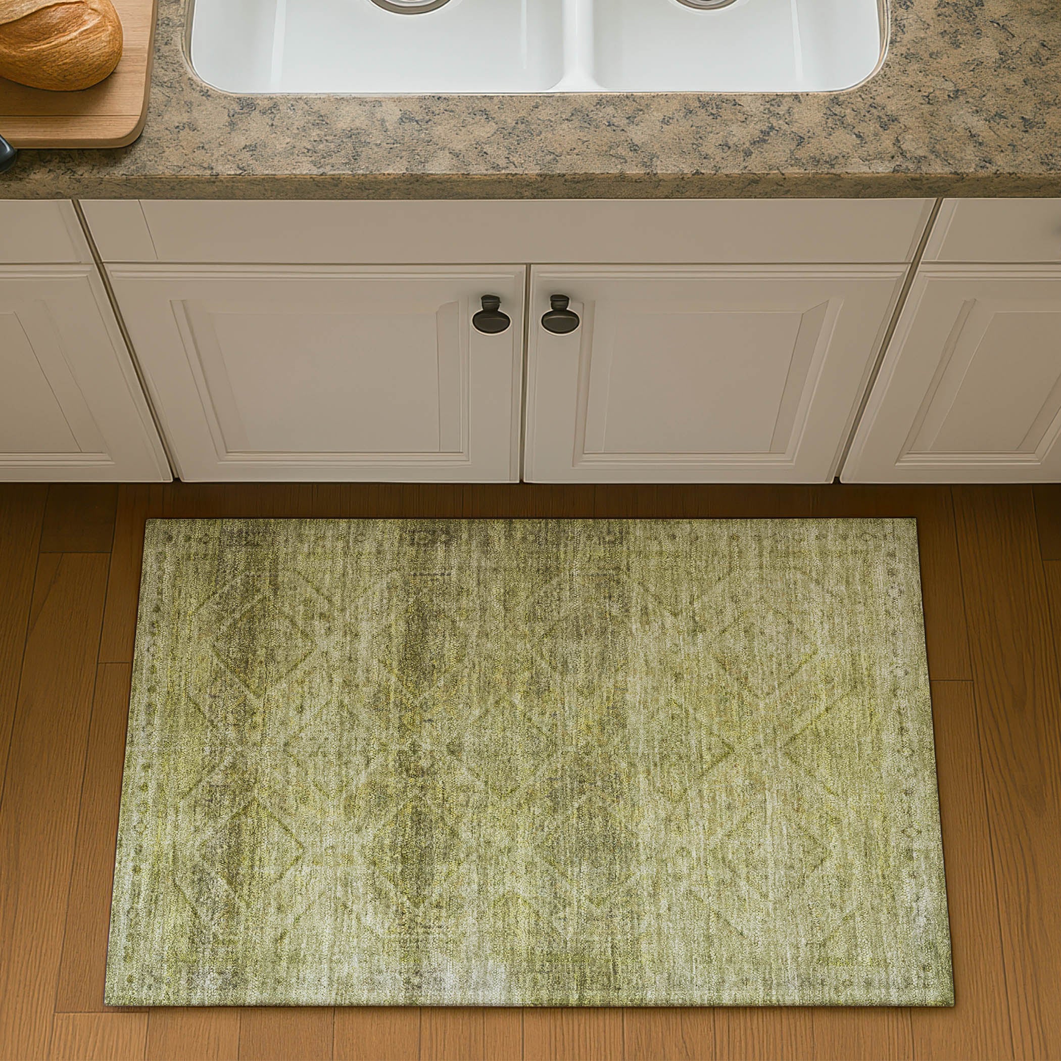 Vienna Machine Washable Transitional Aloe Green Rug 1'8" x 2'6" #shape_Rectangle