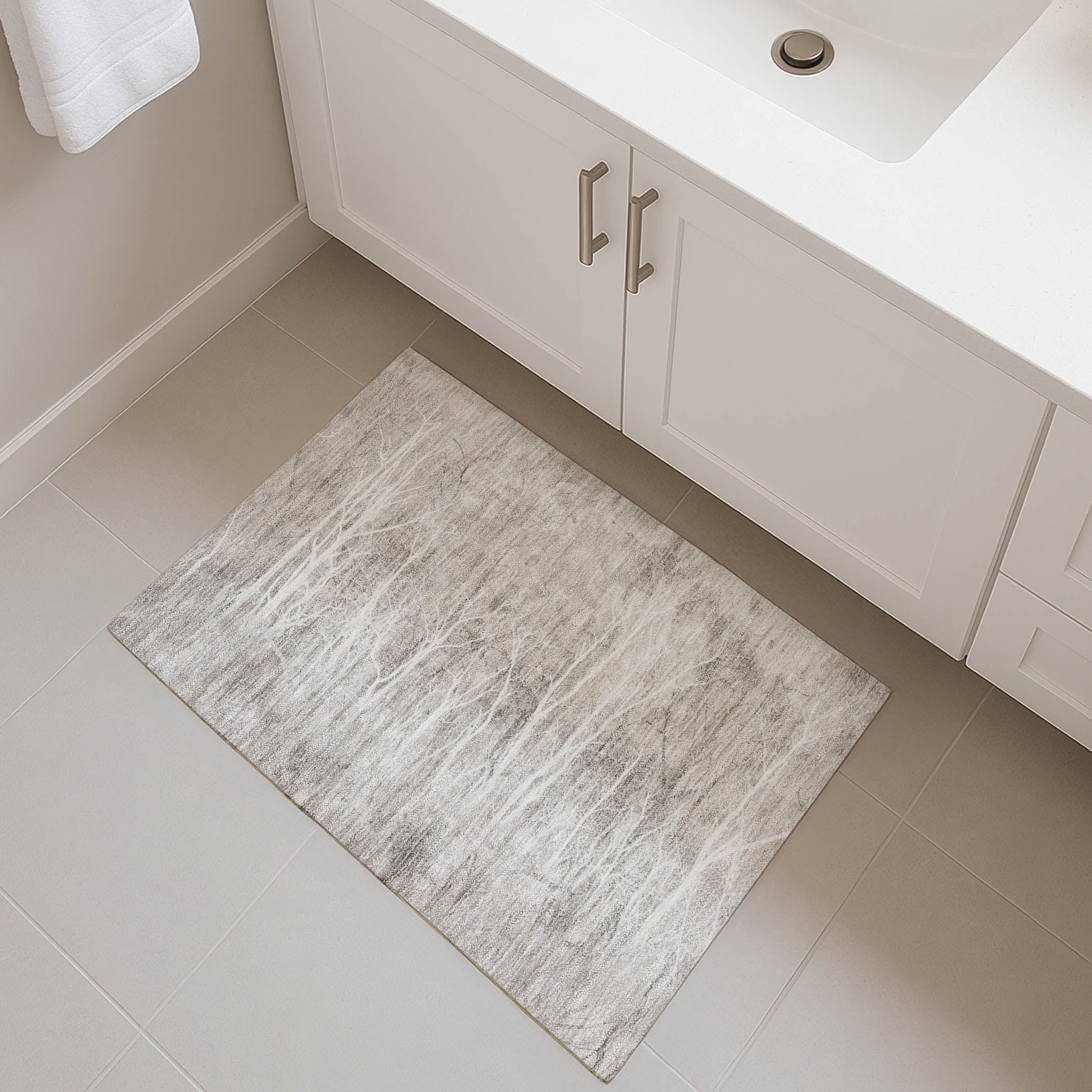 Colombo Machine Washable Transitional Silver Gray Rug 1'8" x 2'6" #shape_Rectangle