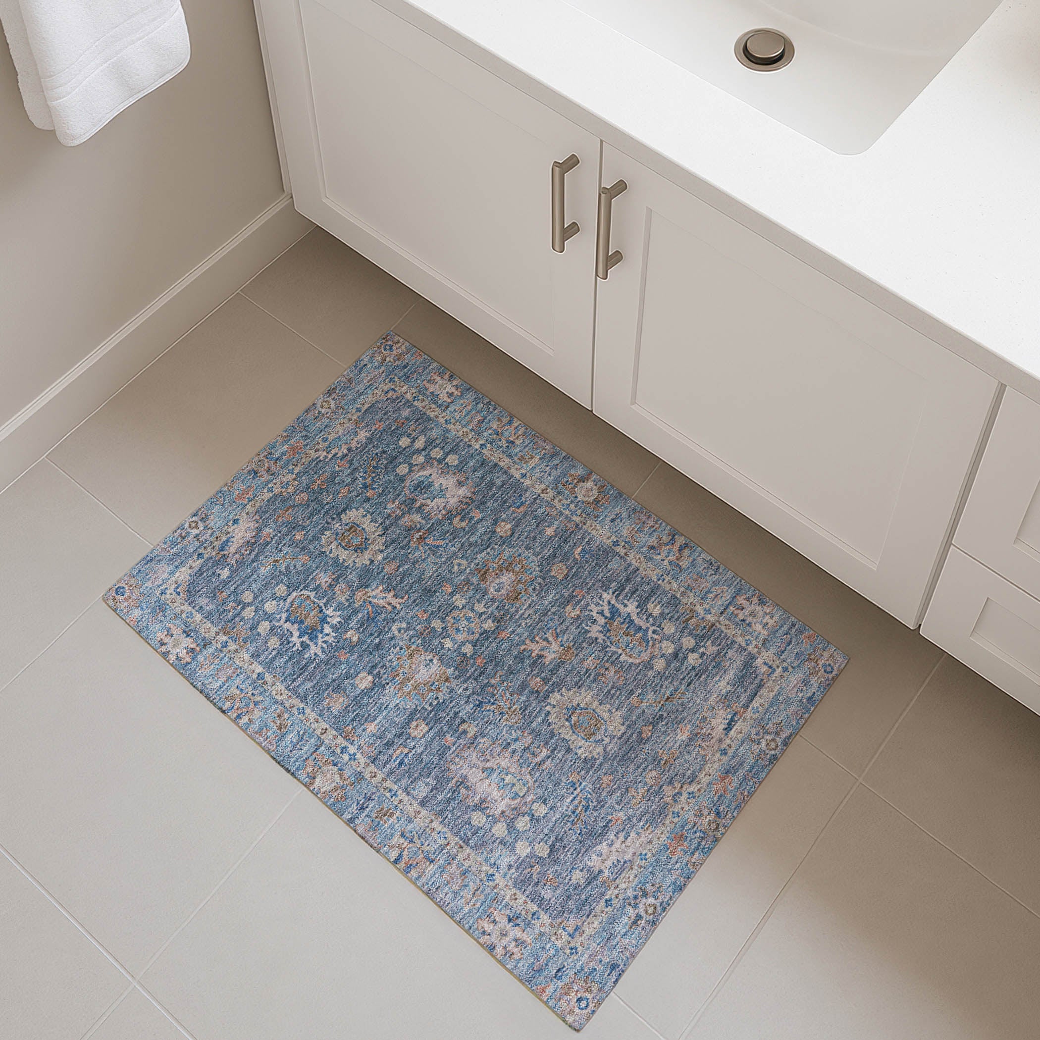 Havana Machine Washable Traditional Blue Rug 1'8" x 2'6" #shape_Rectangle