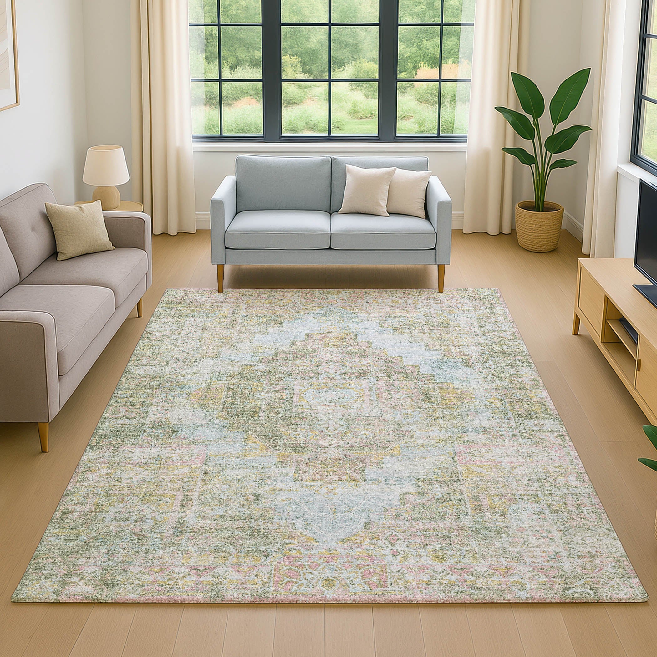 Hoi An Machine Washable Traditional Green Rug 2'6" x 3'10" #shape_Rectangle