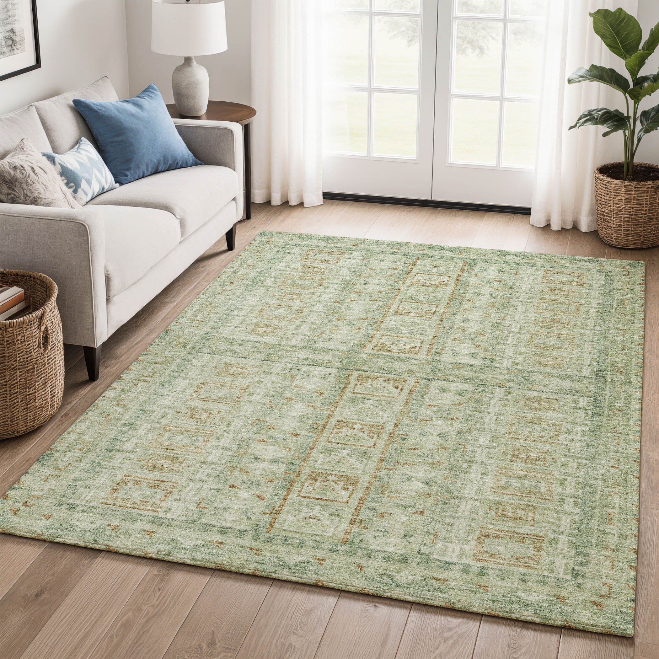 Colombo Machine Washable Transitional Green Rug 2'6" x 3'10" #shape_Rectangle