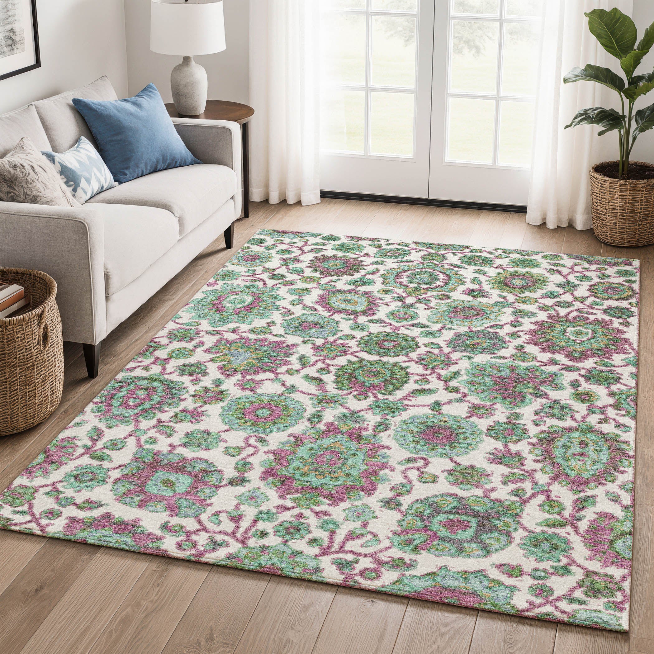 Seoul Machine Washable Traditional Mint Green Rug 2'6" x 3'10" #shape_Rectangle
