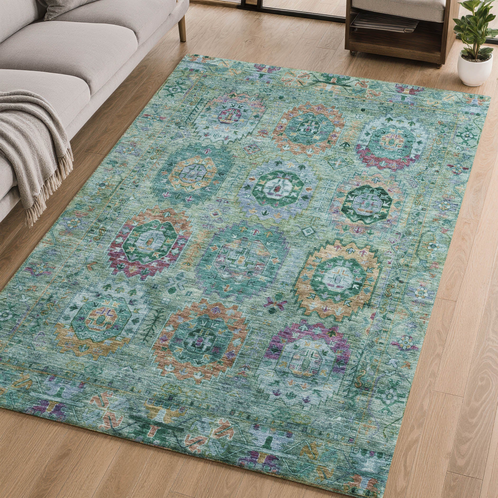 Reykjavik Machine Washable Traditional Teal Rug 2'6" x 3'10" #shape_Rectangle