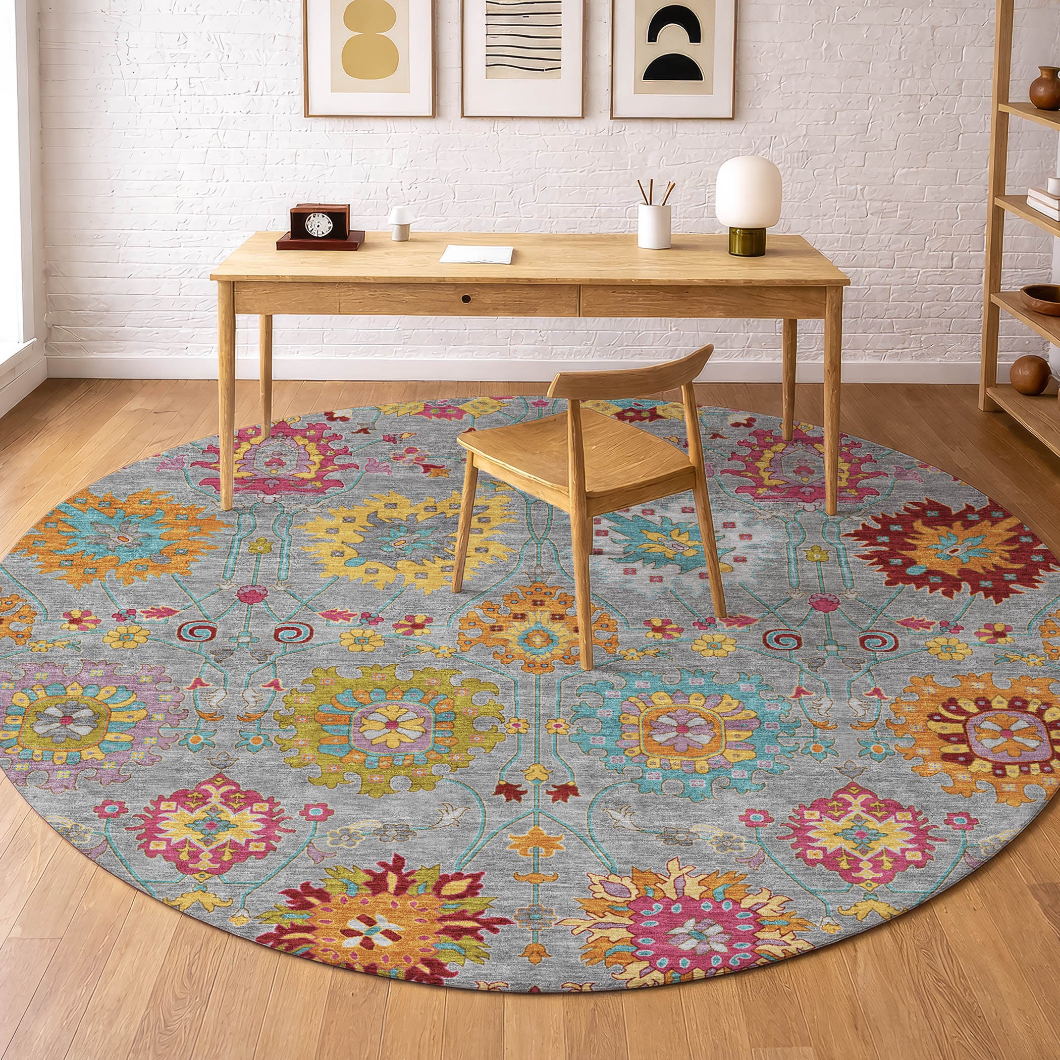 Antigua Machine Washable Transitional Gray Rug 8' x 8' #shape_Round
