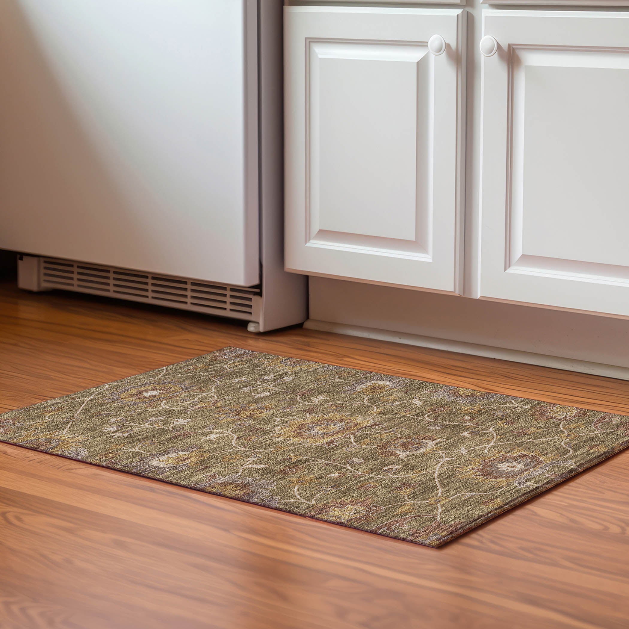 Bruges Machine Washable Traditional Brown Rug 1'8" x 2'6" #shape_Rectangle