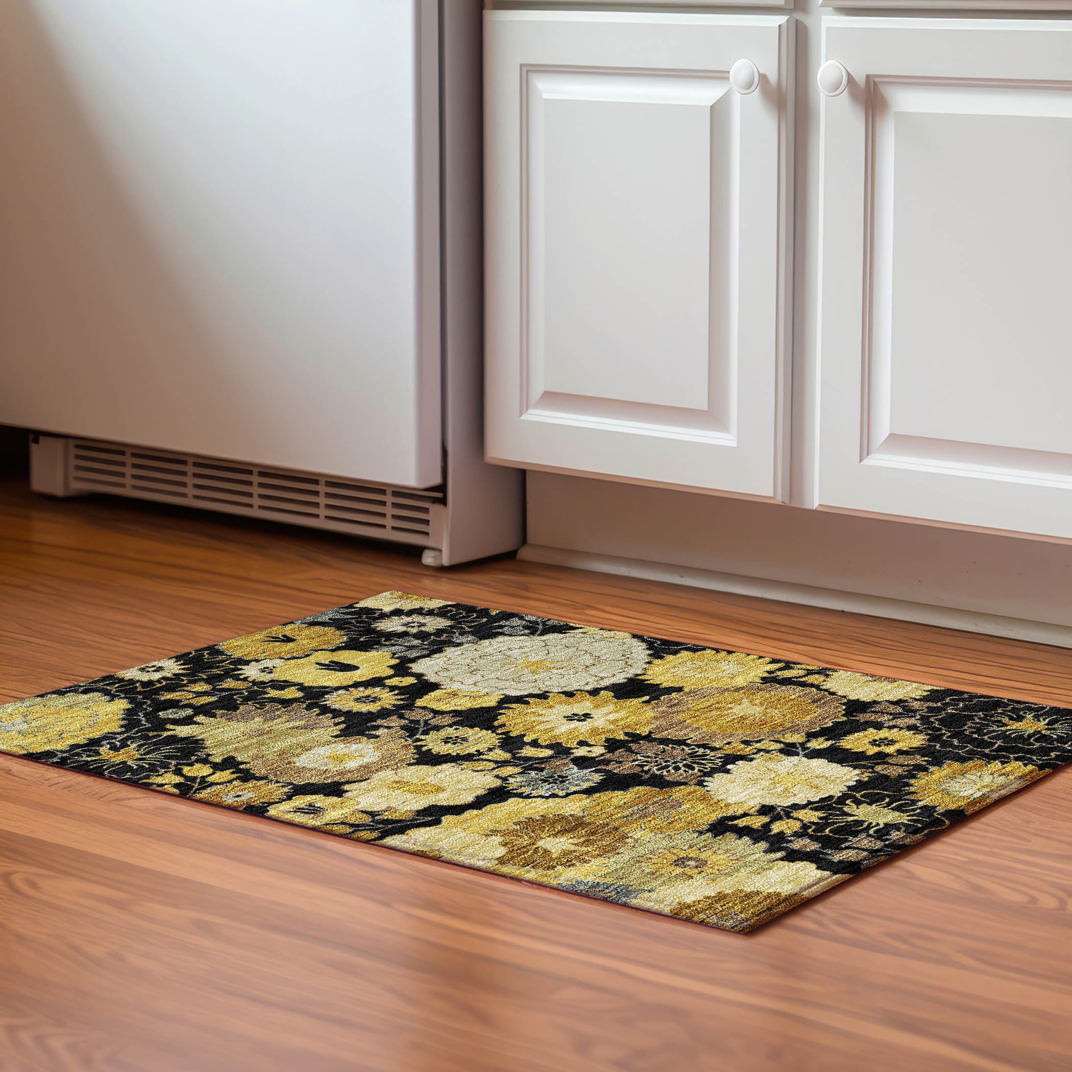 Istanbul Machine Washable Transitional Black Rug 1'8" x 2'6" #shape_Rectangle