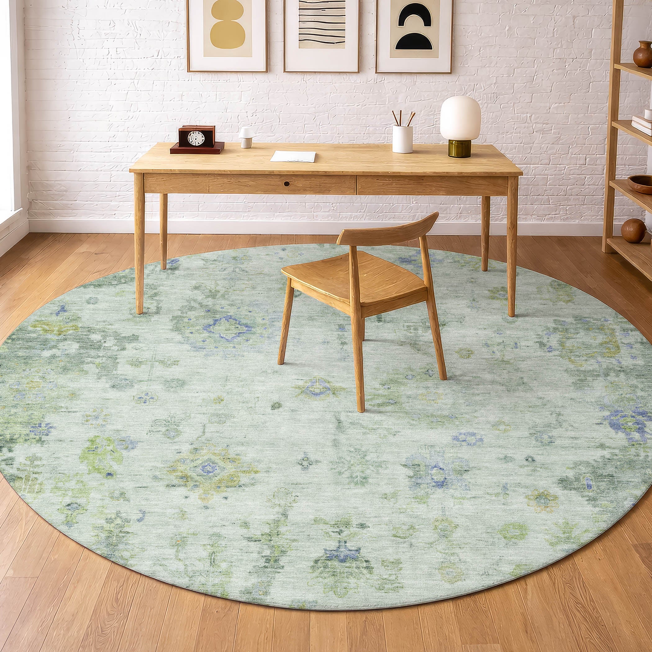 Sintra Machine Washable Traditional Aloe Green Rug 8' x 8' #shape_Round