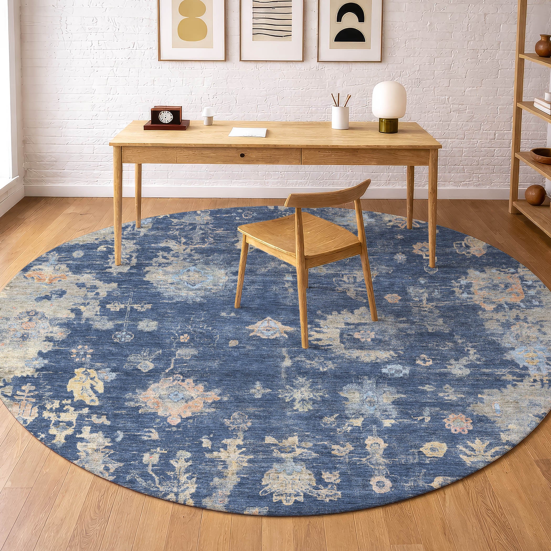 Colombo Machine Washable Traditional Navy Blue Rug 8' x 8' #shape_Round