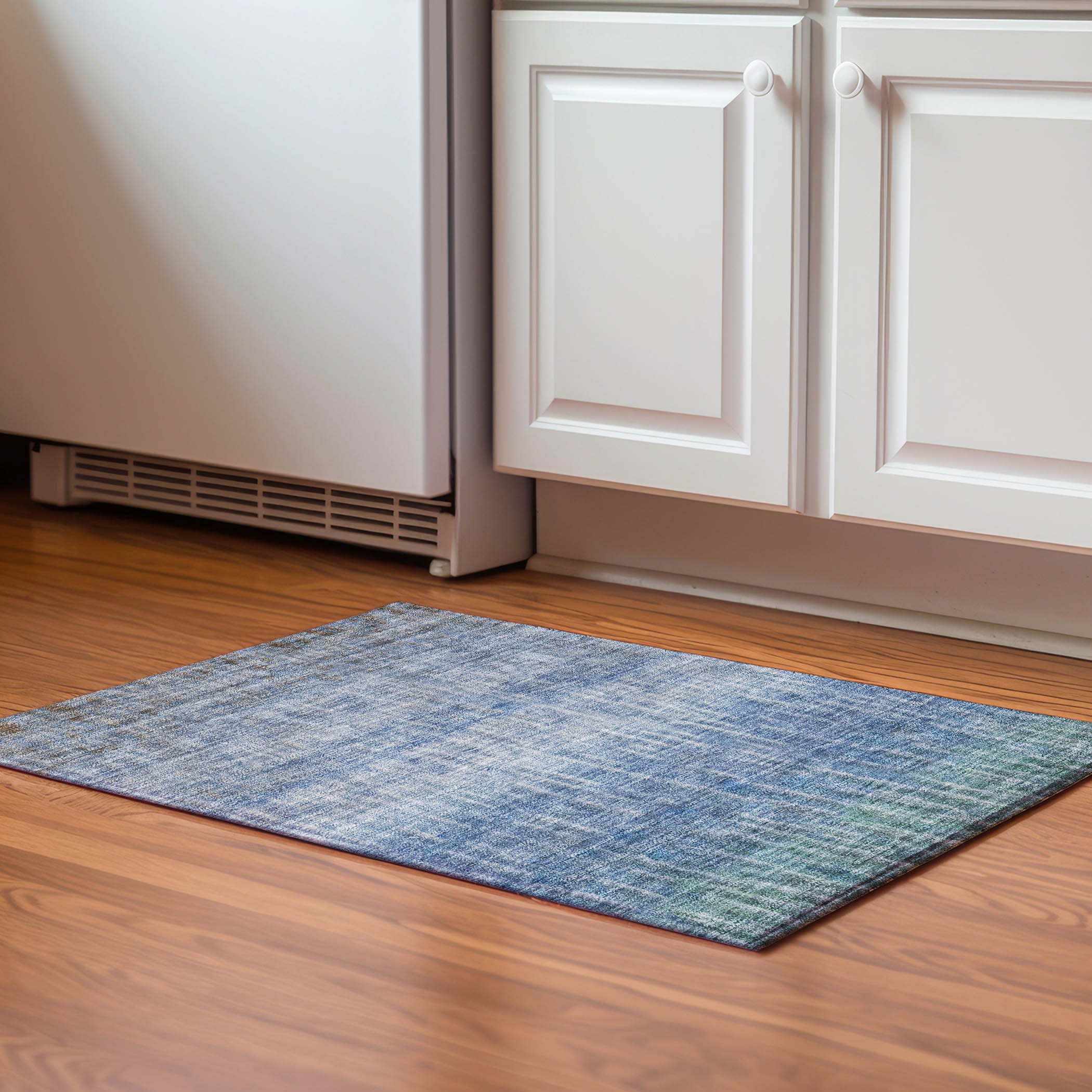 Antigua Machine Washable Transitional Blue Rug 1'8" x 2'6" #shape_Rectangle