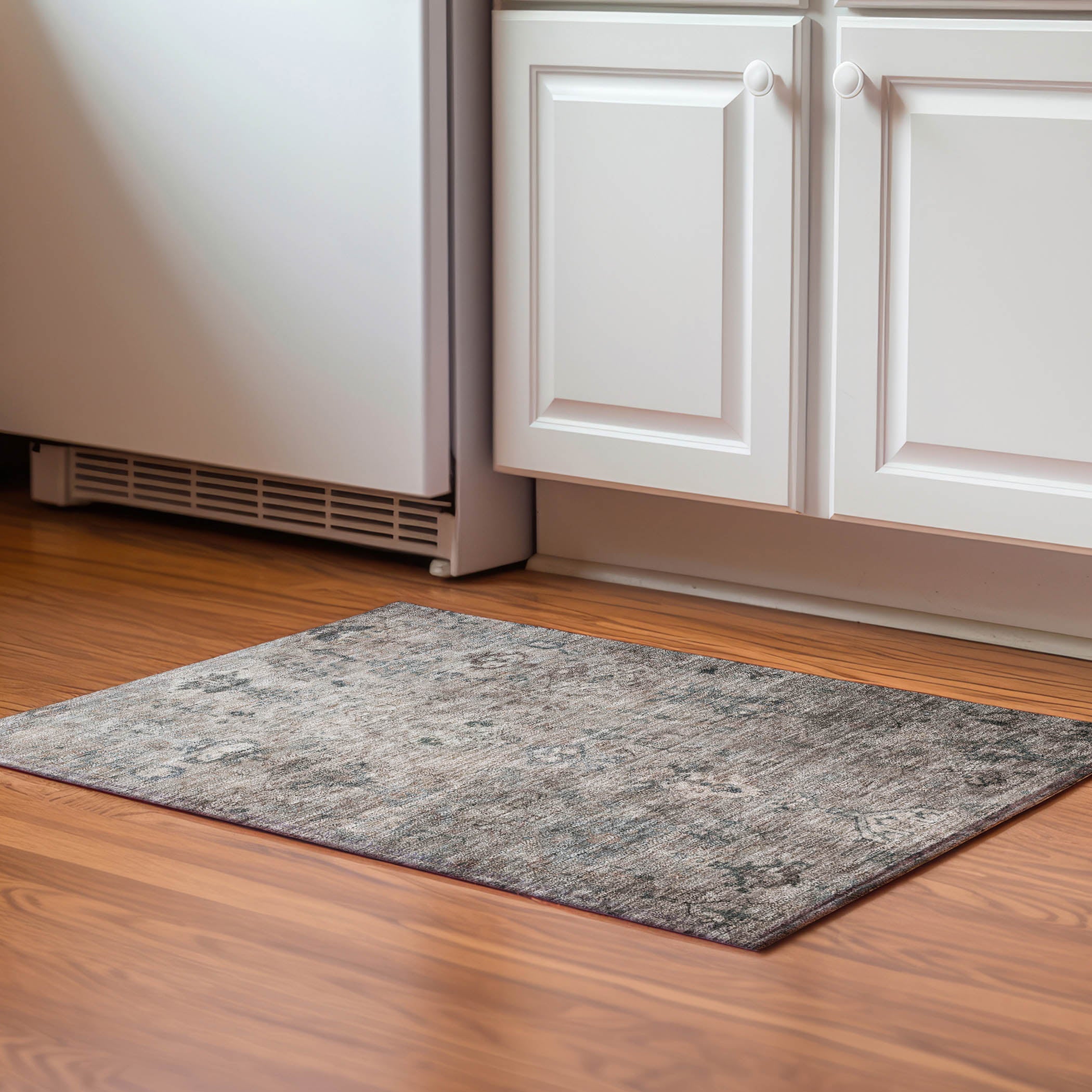 Istanbul Machine Washable Traditional Taupe Brown Rug 1'8" x 2'6" #shape_Rectangle