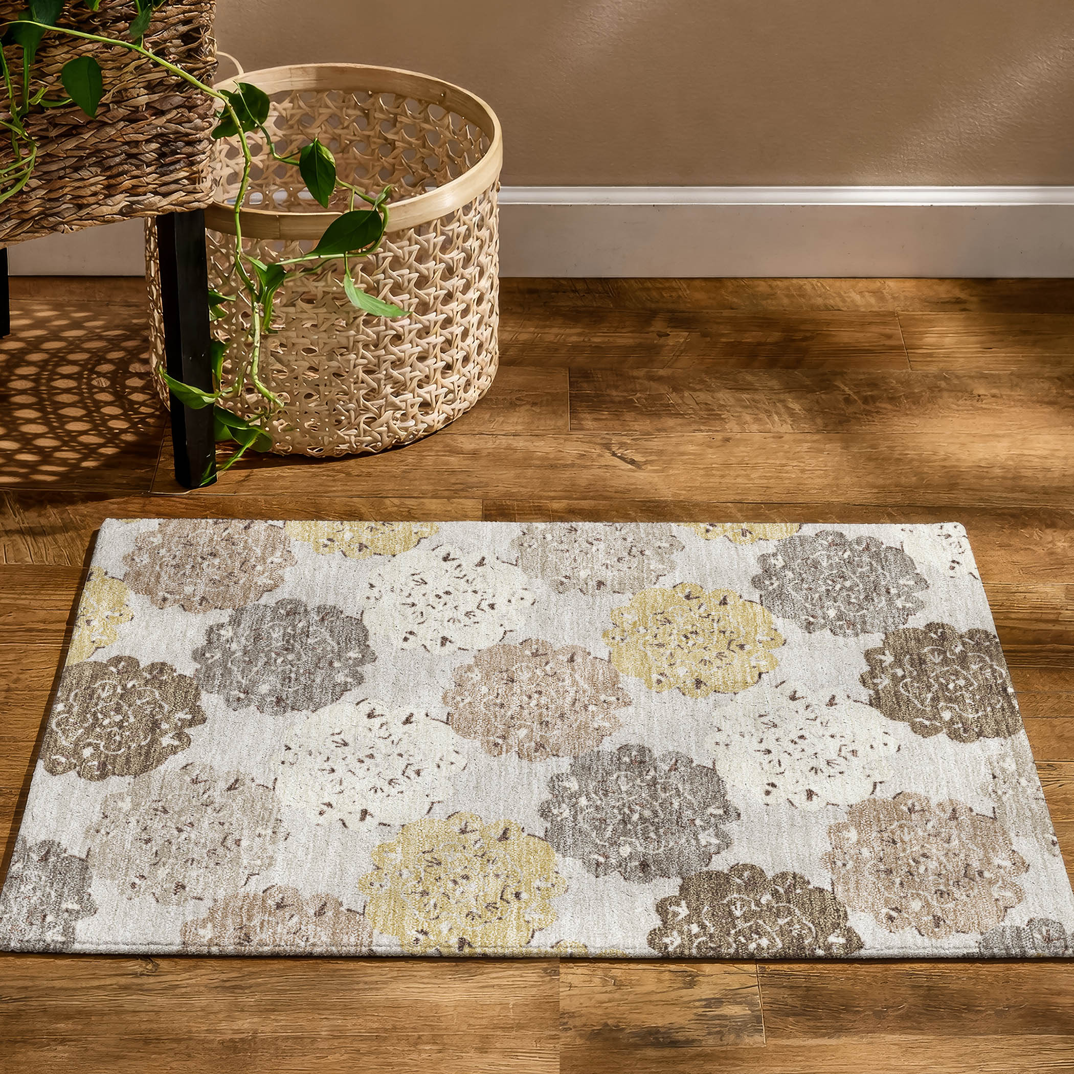 Bern Machine Washable Transitional Pearl Ivory Rug 1'8" x 2'6" #shape_Rectangle