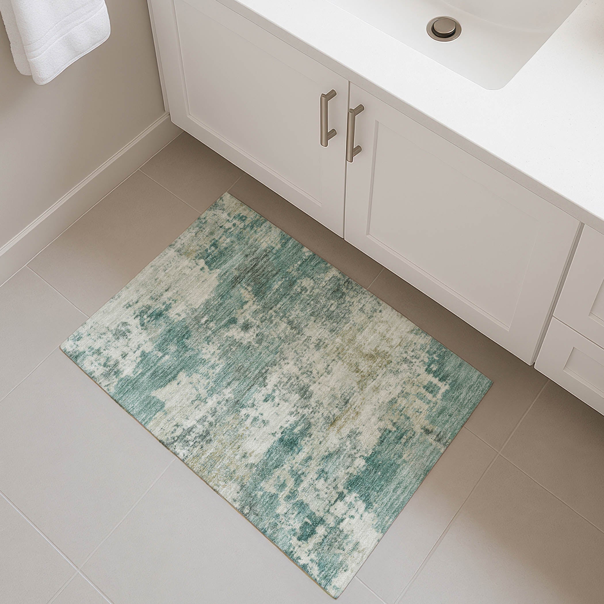 Split Machine Washable Traditional Aloe Green Rug 1'8" x 2'6" #shape_Rectangle