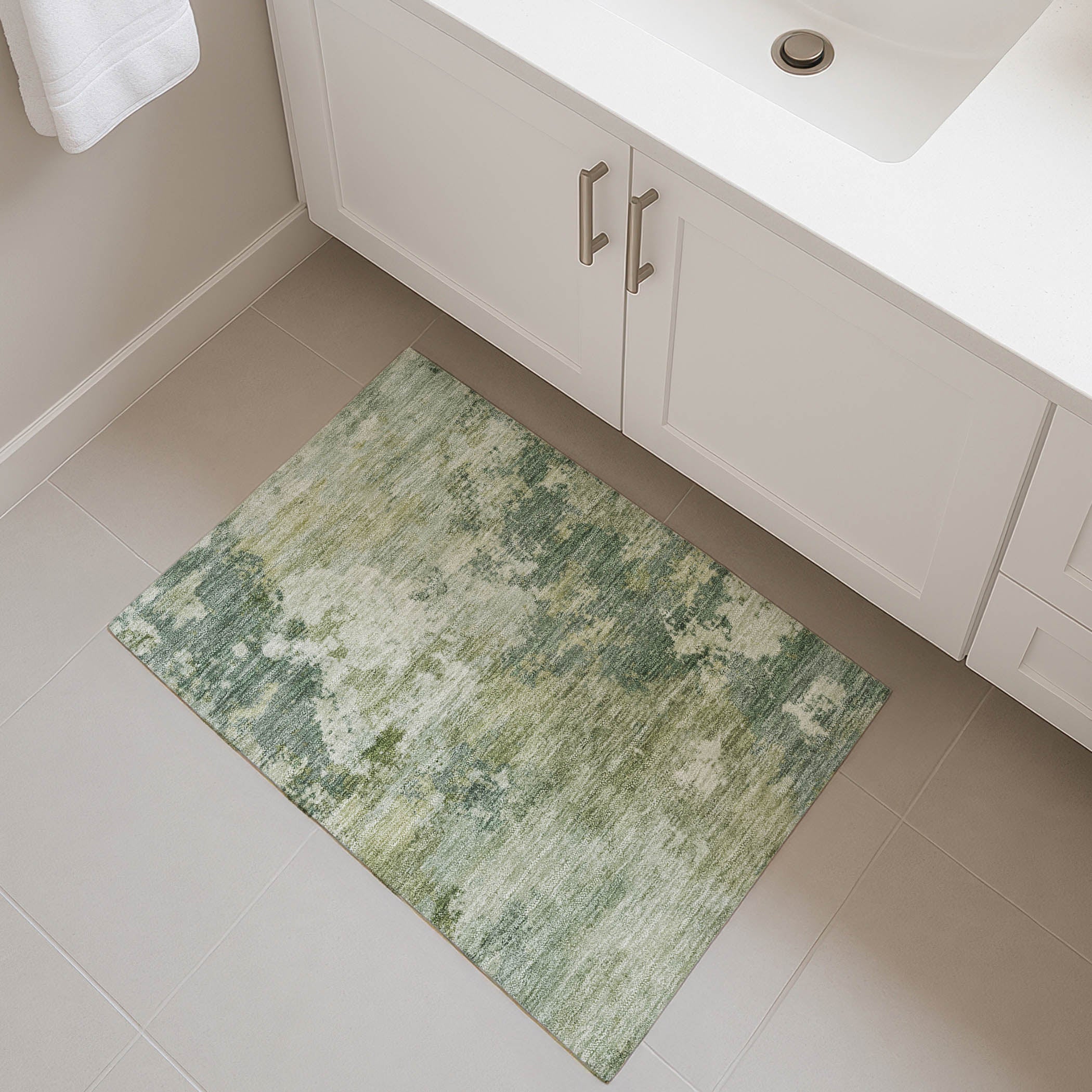 Seville Machine Washable Traditional Fern Green Rug 1'8" x 2'6" #shape_Rectangle