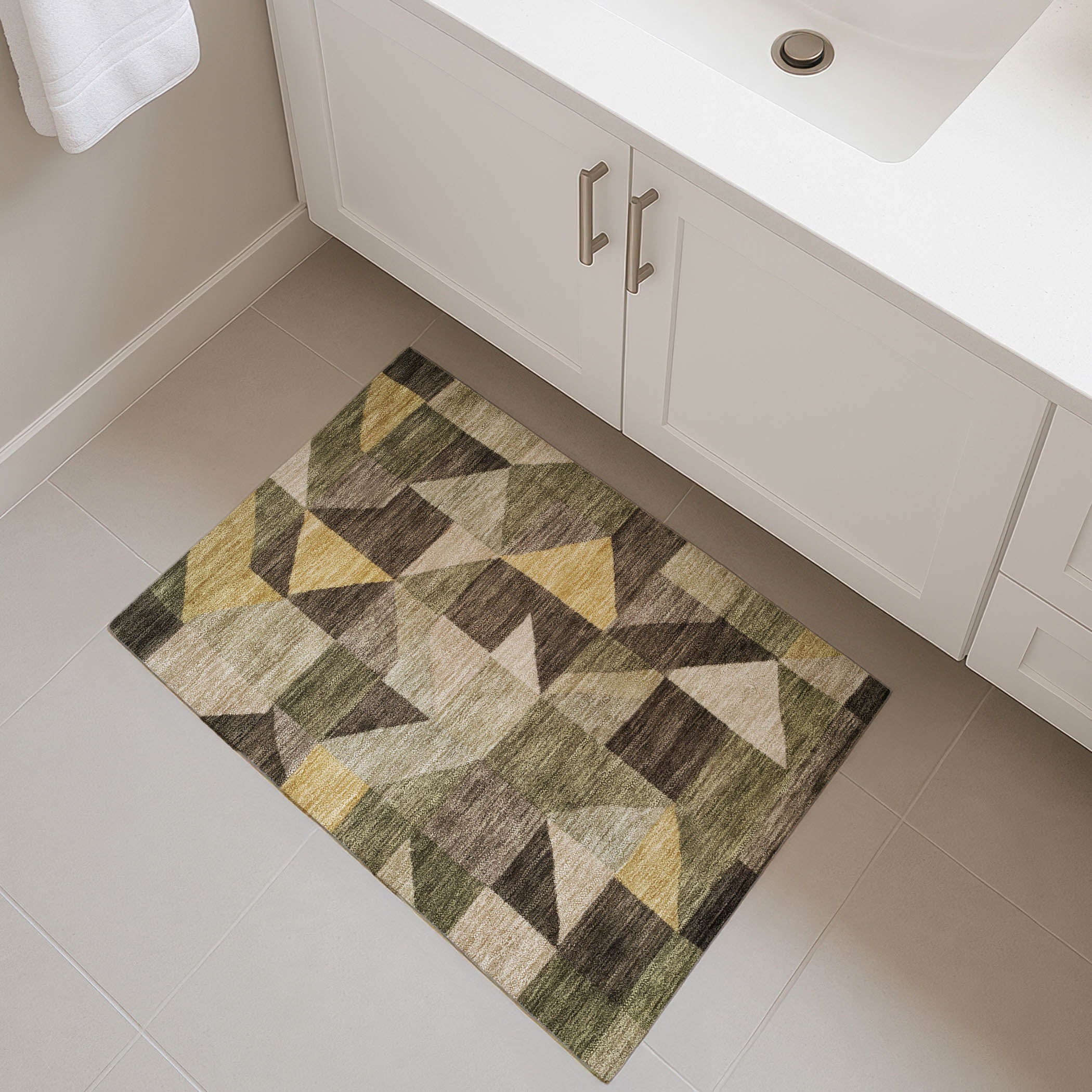 Kathmandu Machine Washable Transitional Fern Green Rug 1'8" x 2'6" #shape_Rectangle