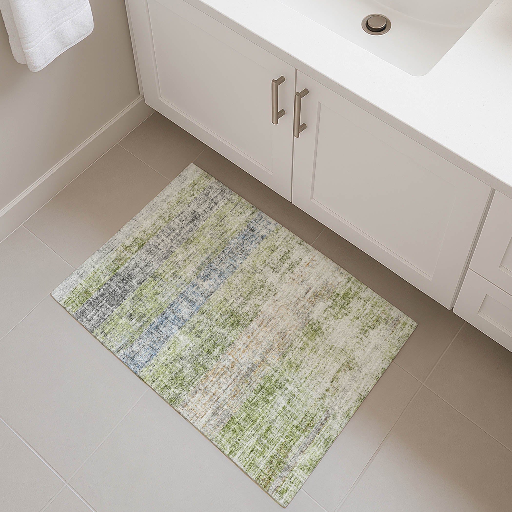 Bruges Machine Washable Traditional Green Rug 1'8" x 2'6" #shape_Rectangle
