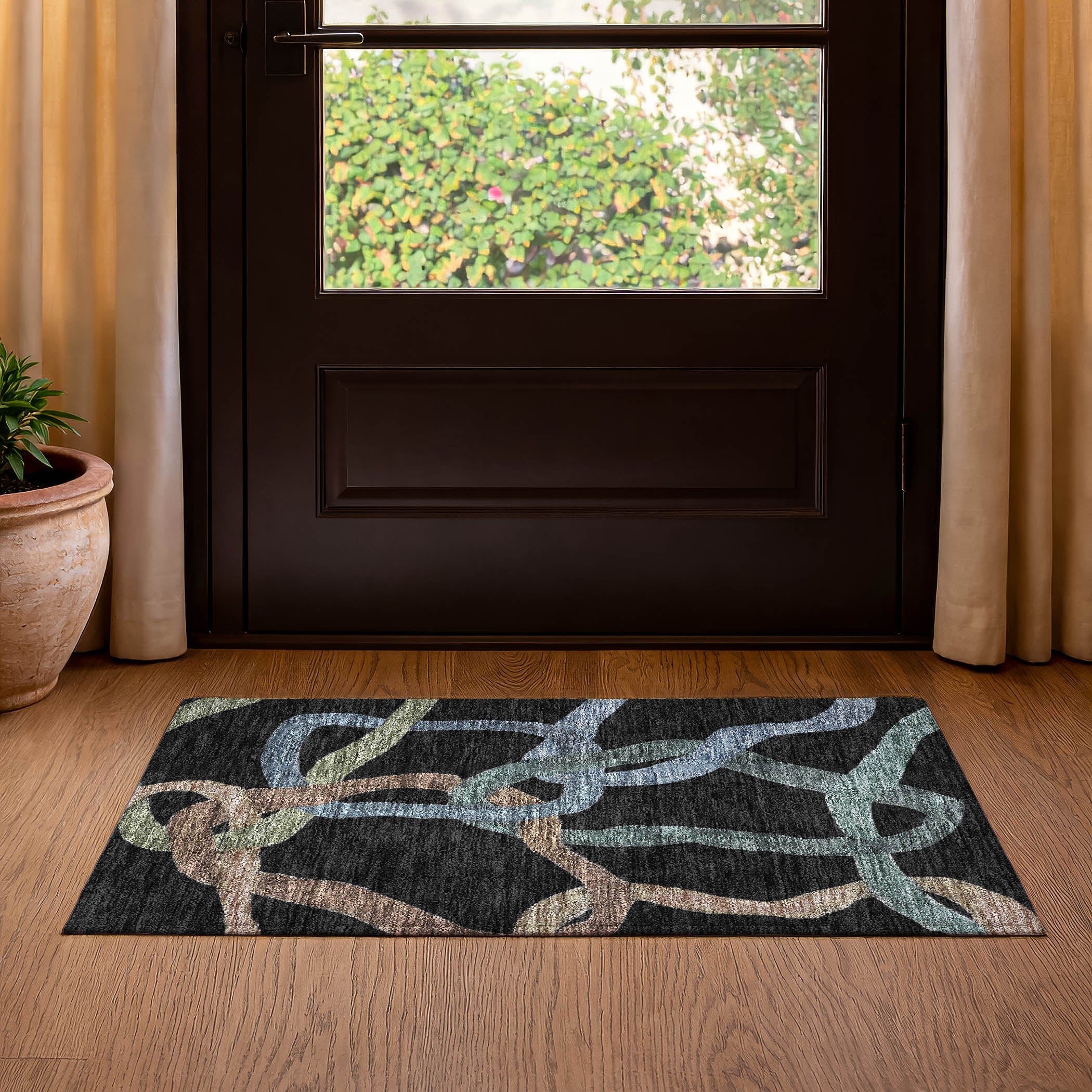 Queenstown Machine Washable Transitional Black Rug 1'8" x 2'6" #shape_Rectangle