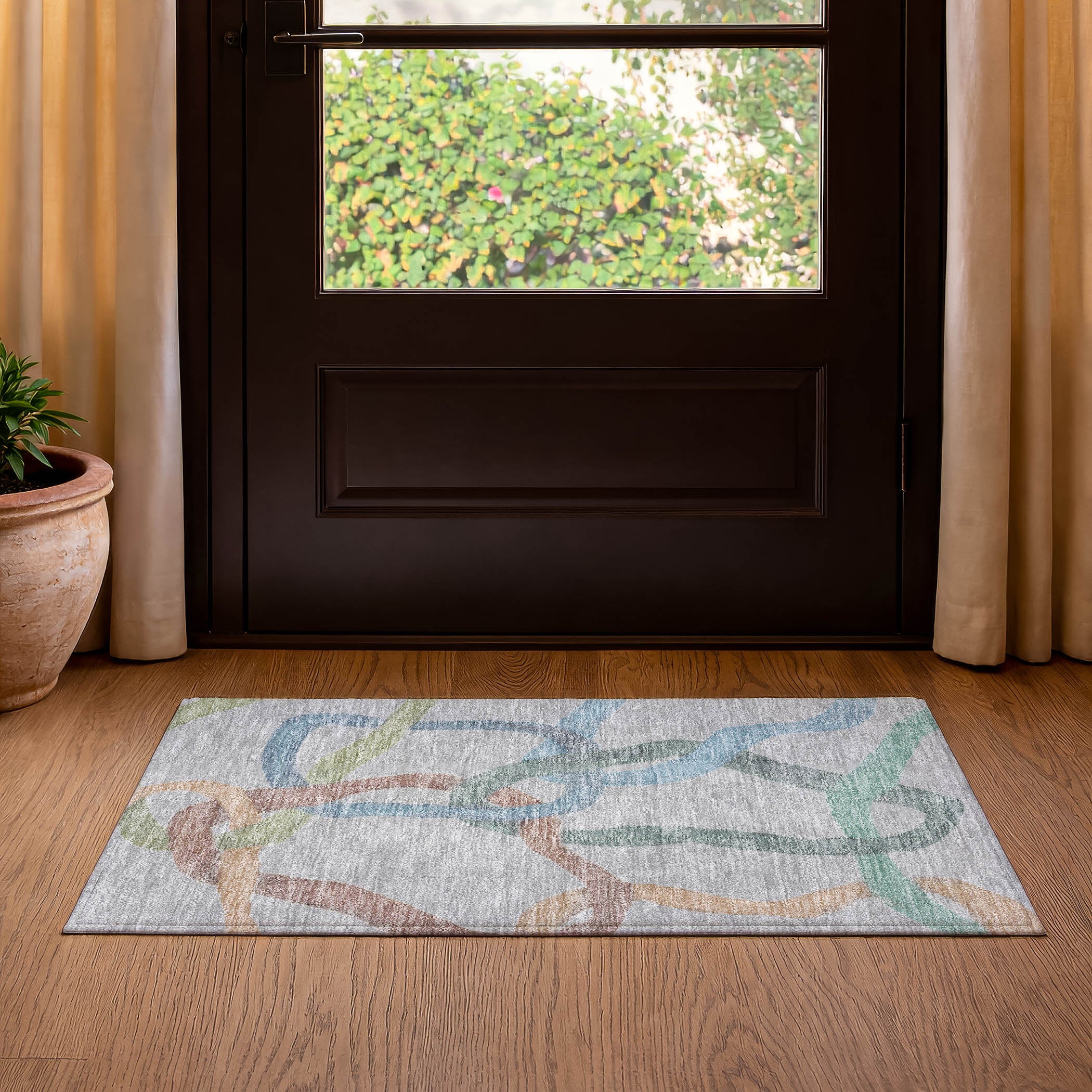 Queenstown Machine Washable Transitional Gray Rug 1'8" x 2'6" #shape_Rectangle