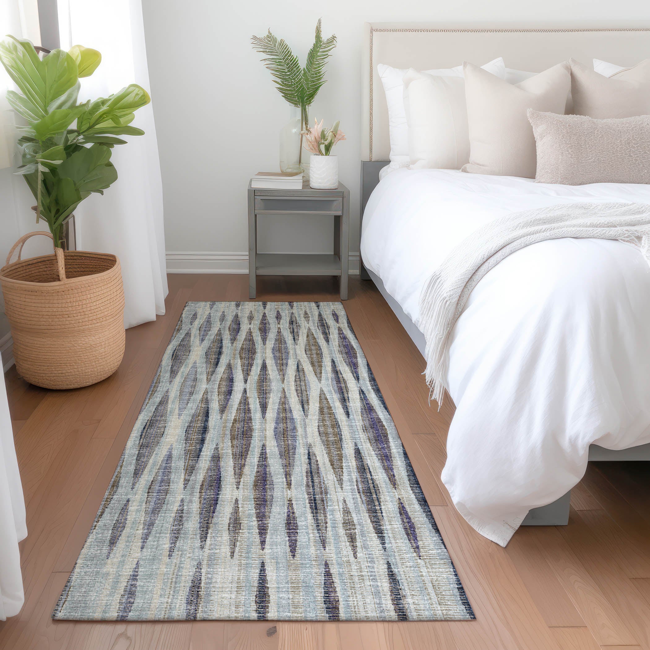 Montevideo Machine Washable Transitional Ocean Blue Rug 2'3" x 7'6" #shape_Runner