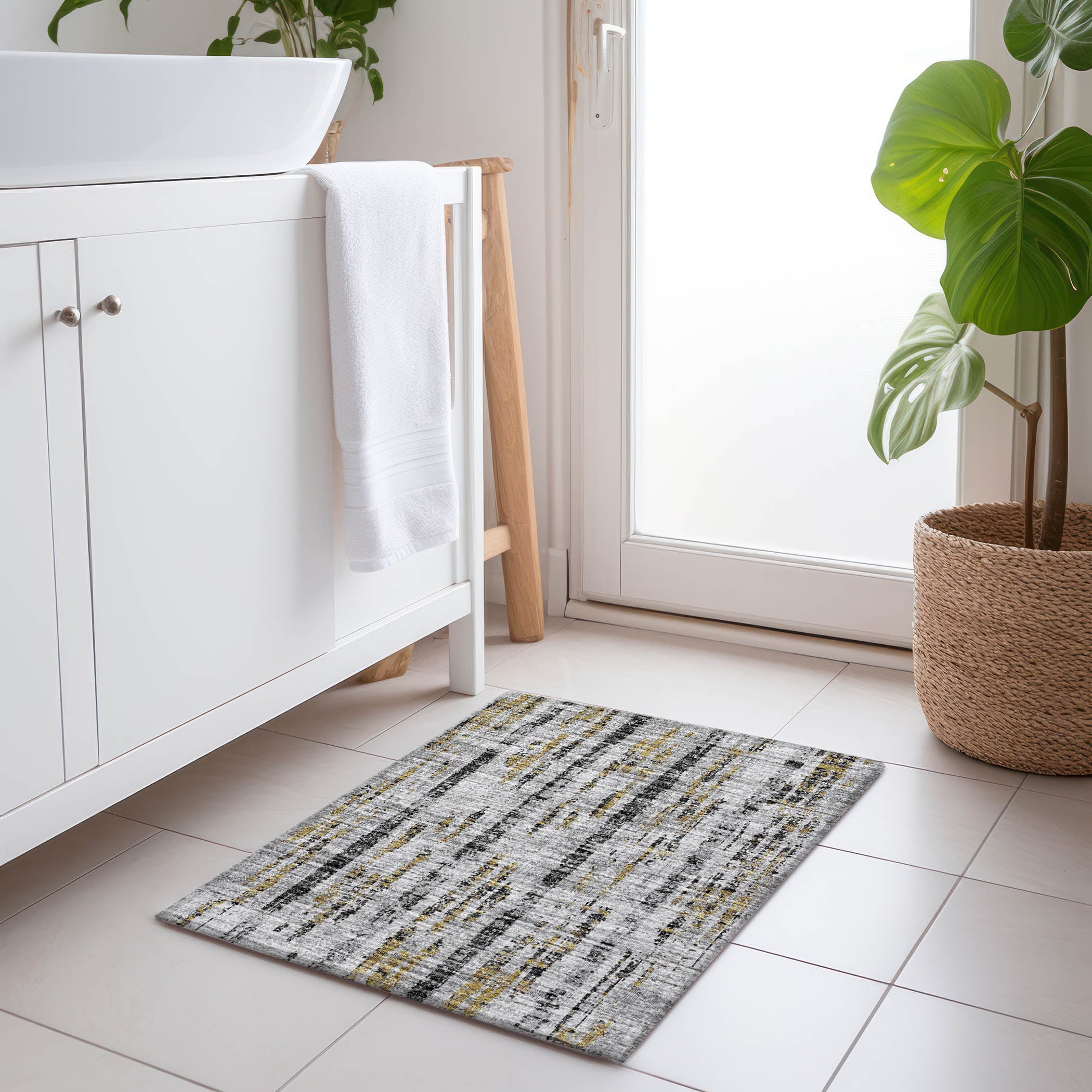 Zanzibar Machine Washable Transitional Silver Gray Rug 1'8" x 2'6" #shape_Rectangle